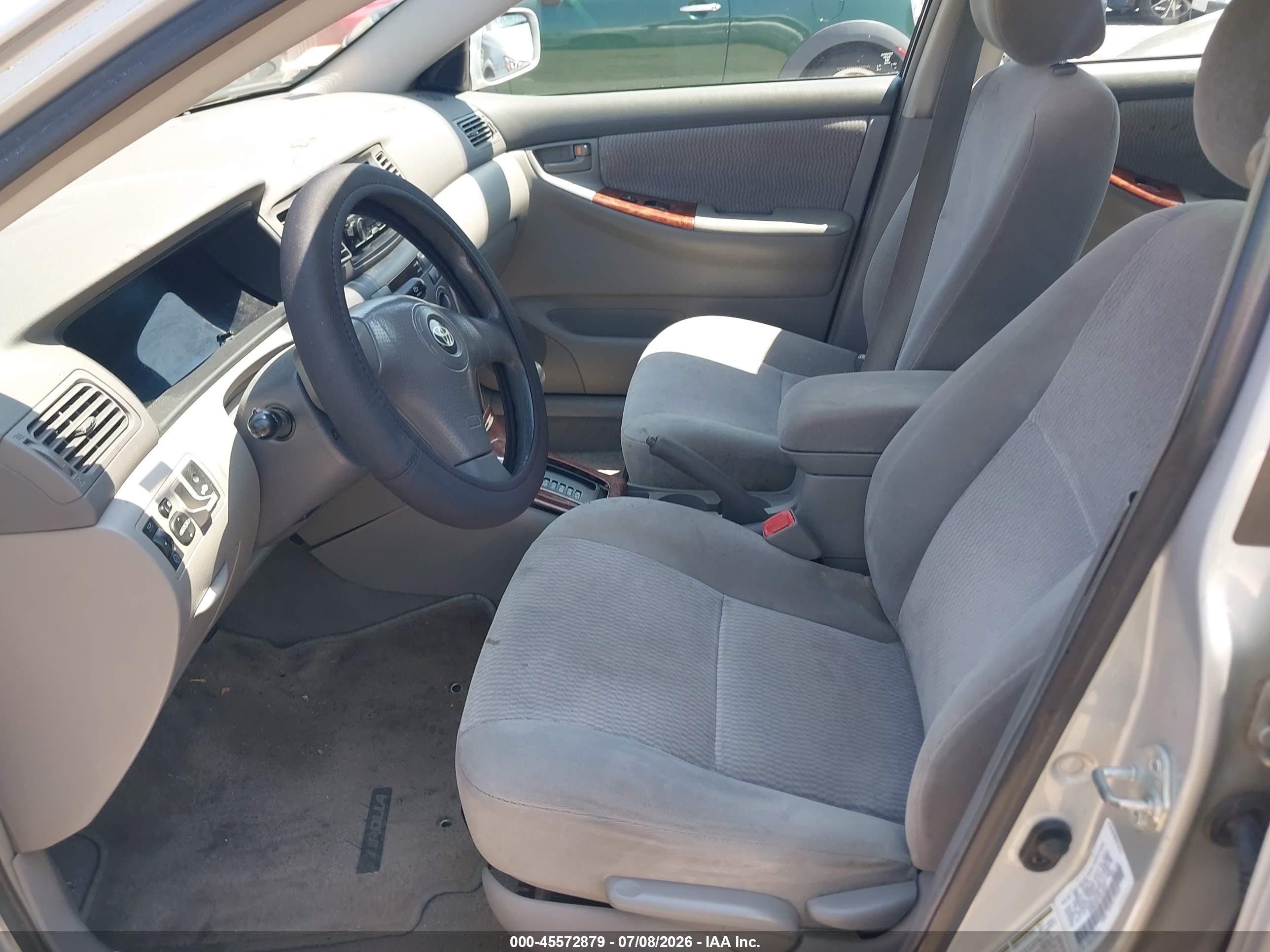 2005 Toyota Corolla Le Серебряный vin: 1NXBR32E75Z376019