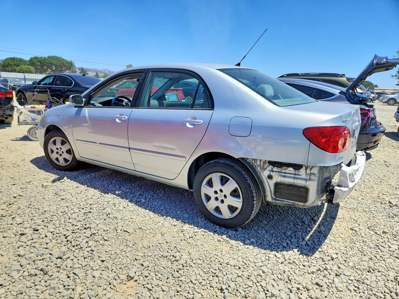 2005 Toyota Corolla Le Silver vin: 1NXBR32E75Z450071
