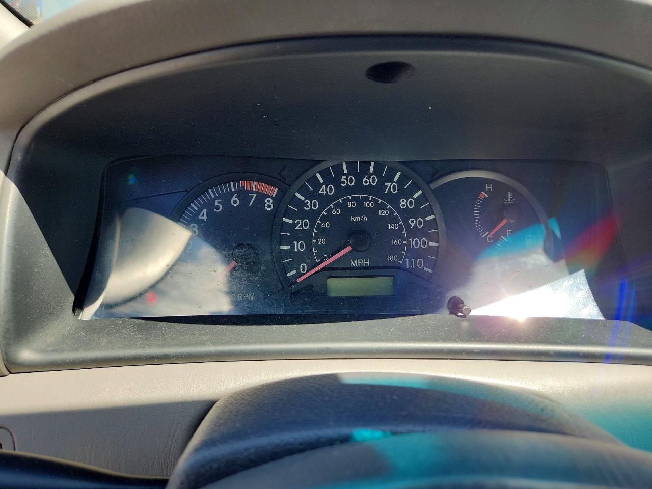 2005 Toyota Corolla Ce Turquoise vin: 1NXBR32E75Z474564