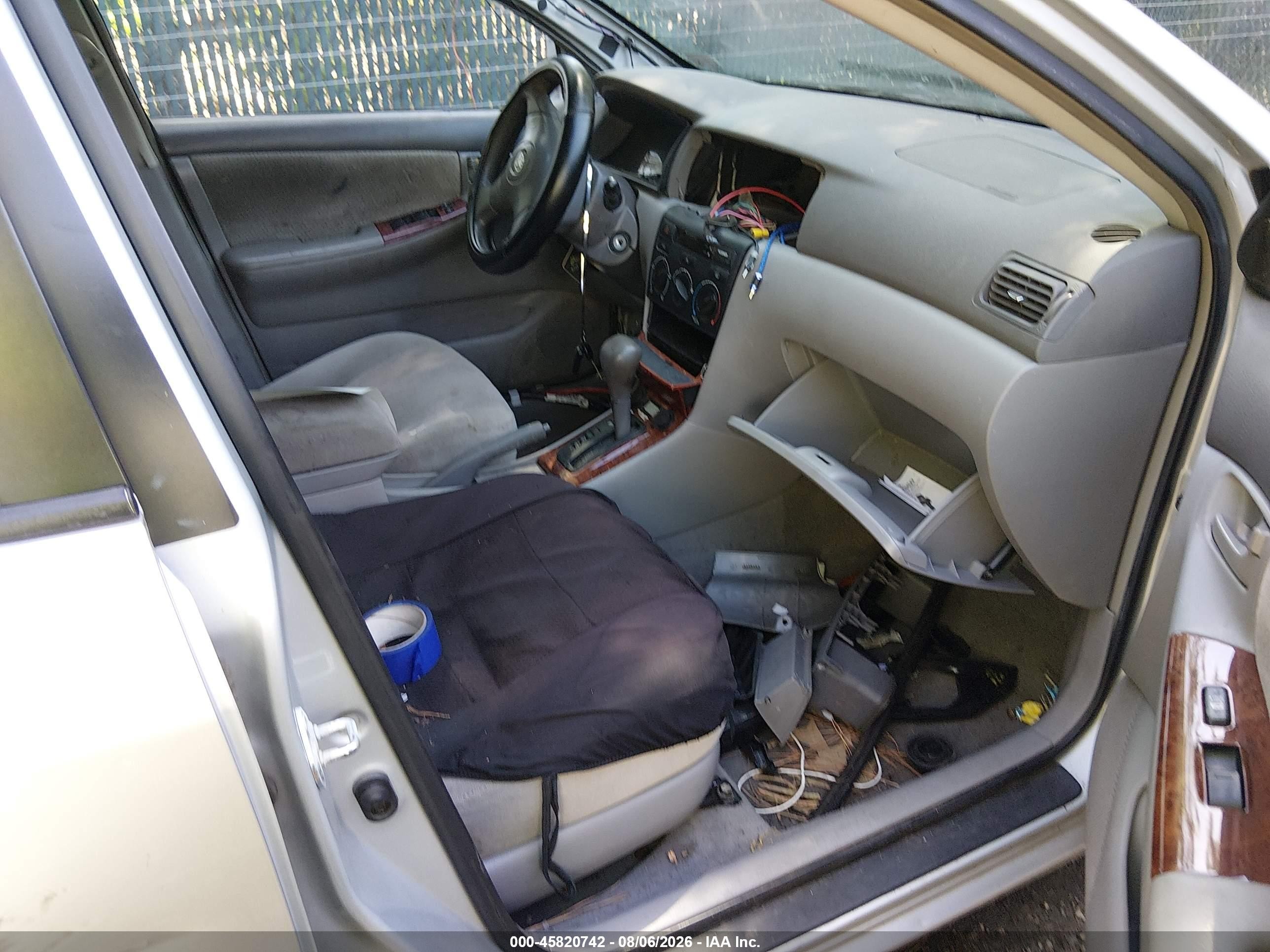 2006 Toyota Corolla Le Silver vin: 1NXBR32E76Z575542