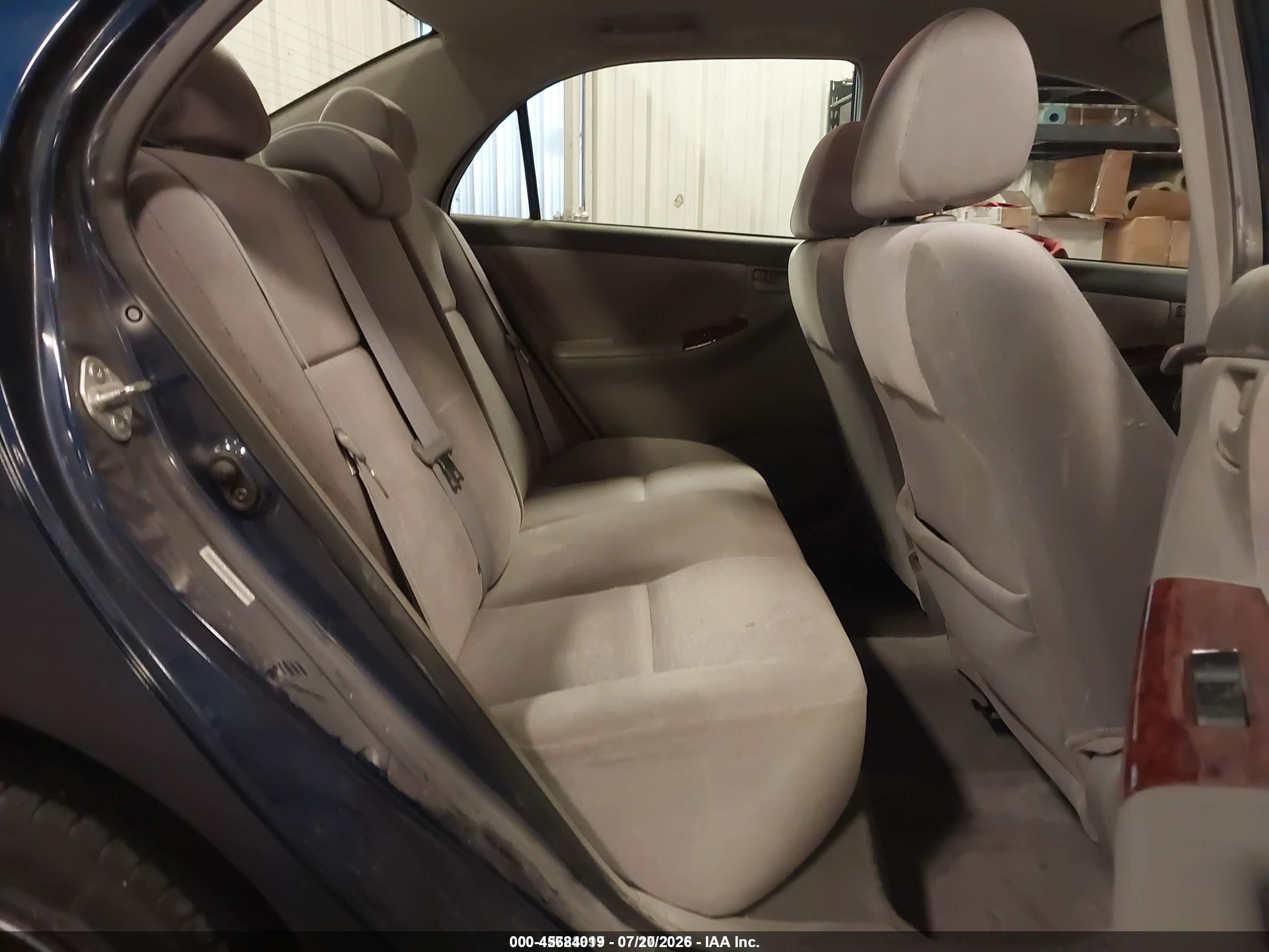 2006 Toyota Corolla Le Blue vin: 1NXBR32E76Z664799