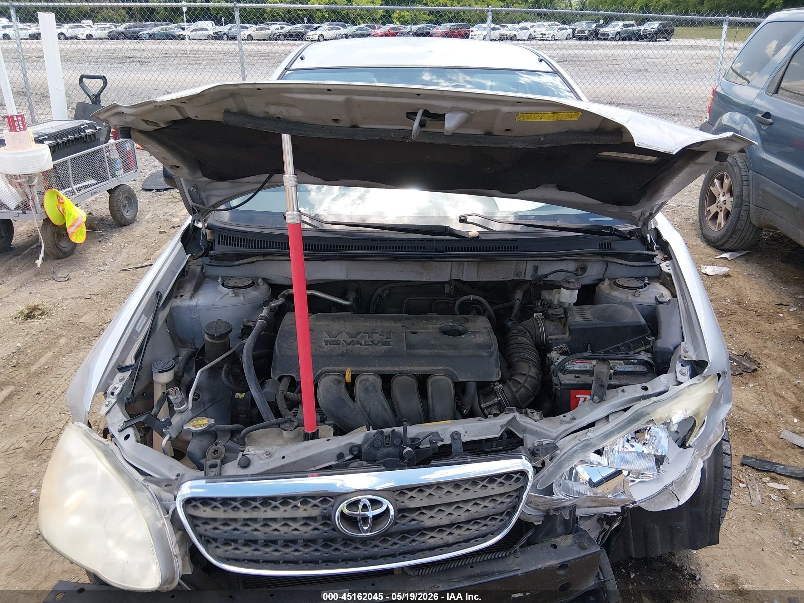 2008 Toyota Corolla Ce Серебряный vin: 1NXBR32E78Z996017