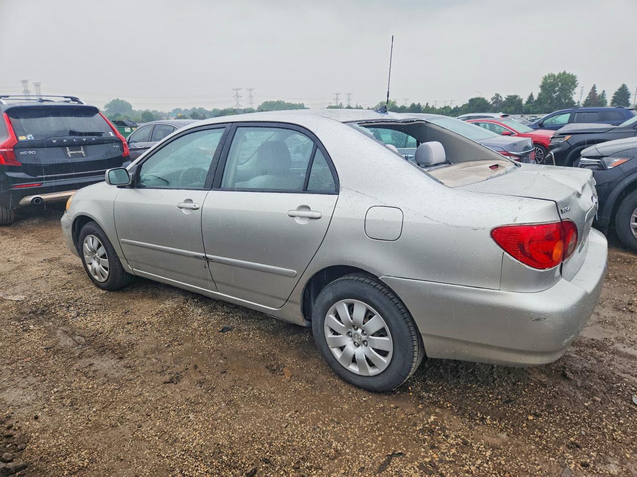 2004 Toyota Corolla Le Silver vin: 1NXBR32E84Z297764