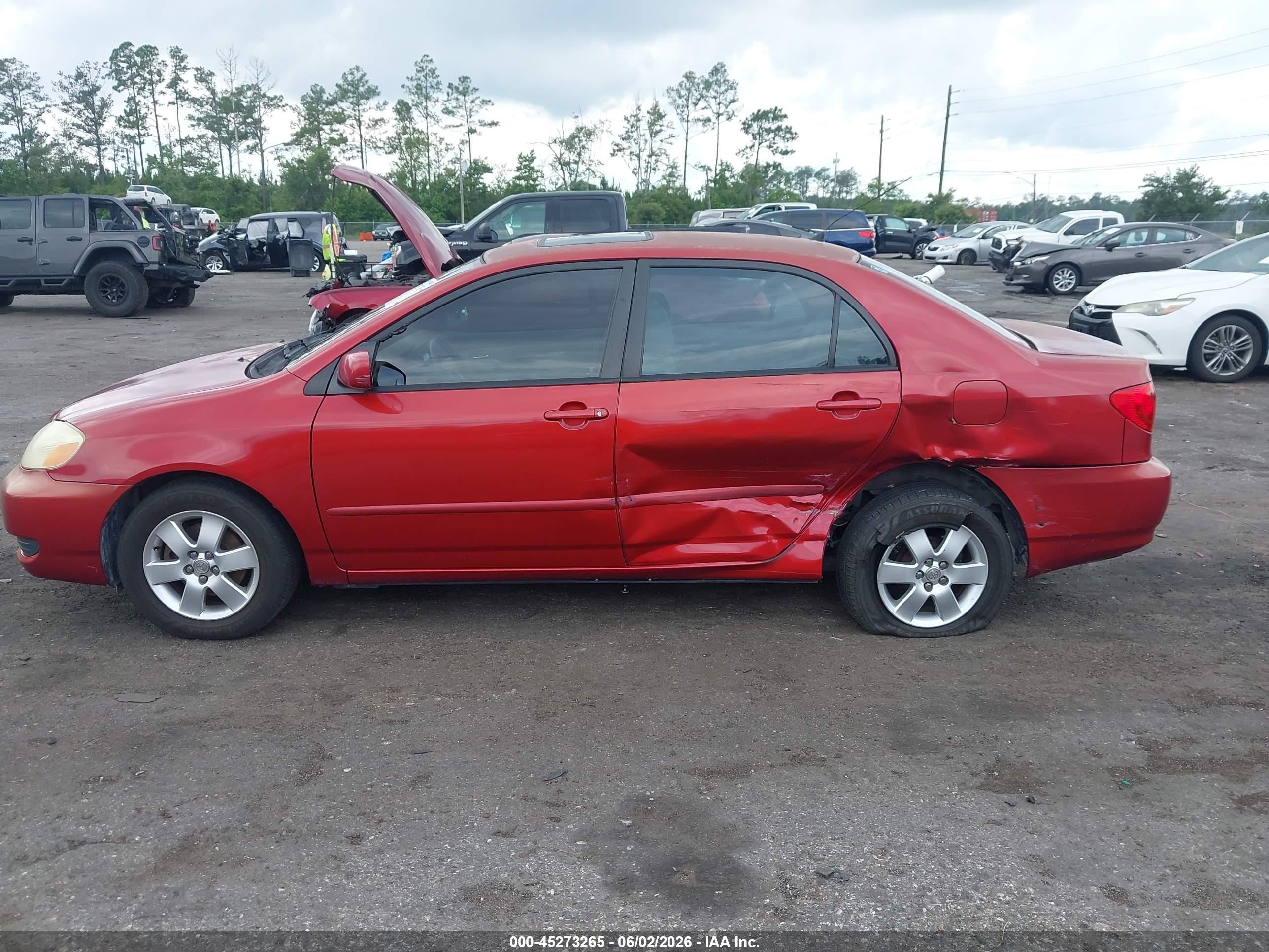 2005 Toyota Corolla Le Красный vin: 1NXBR32E85Z393590