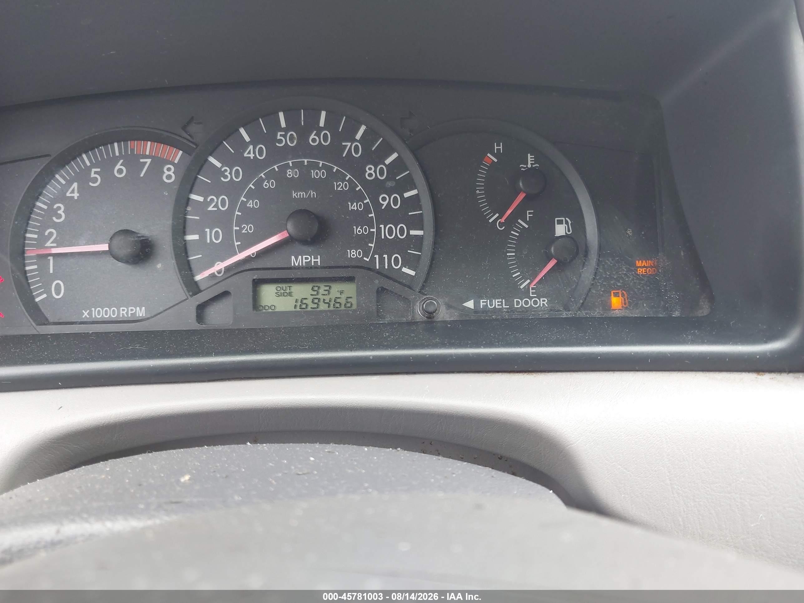 2005 Toyota Corolla Ce Серебряный vin: 1NXBR32E85Z530141