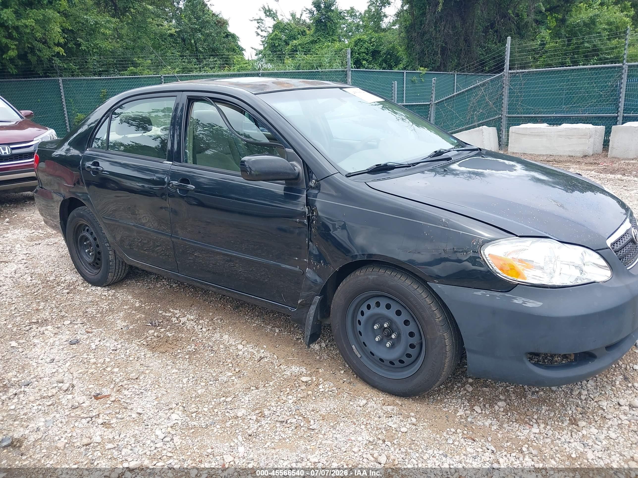 2005 Toyota Corolla Le Black vin: 1NXBR32E85Z547764