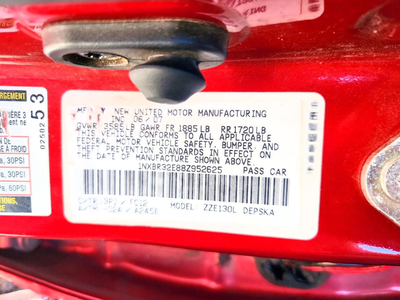 2008 Toyota Corolla S Red vin: 1NXBR32E88Z952625