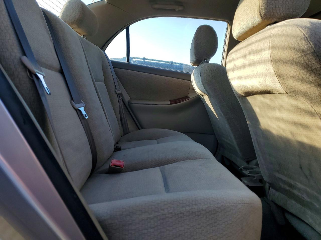 2003 Toyota Corolla Le Silver vin: 1NXBR32E93Z147872
