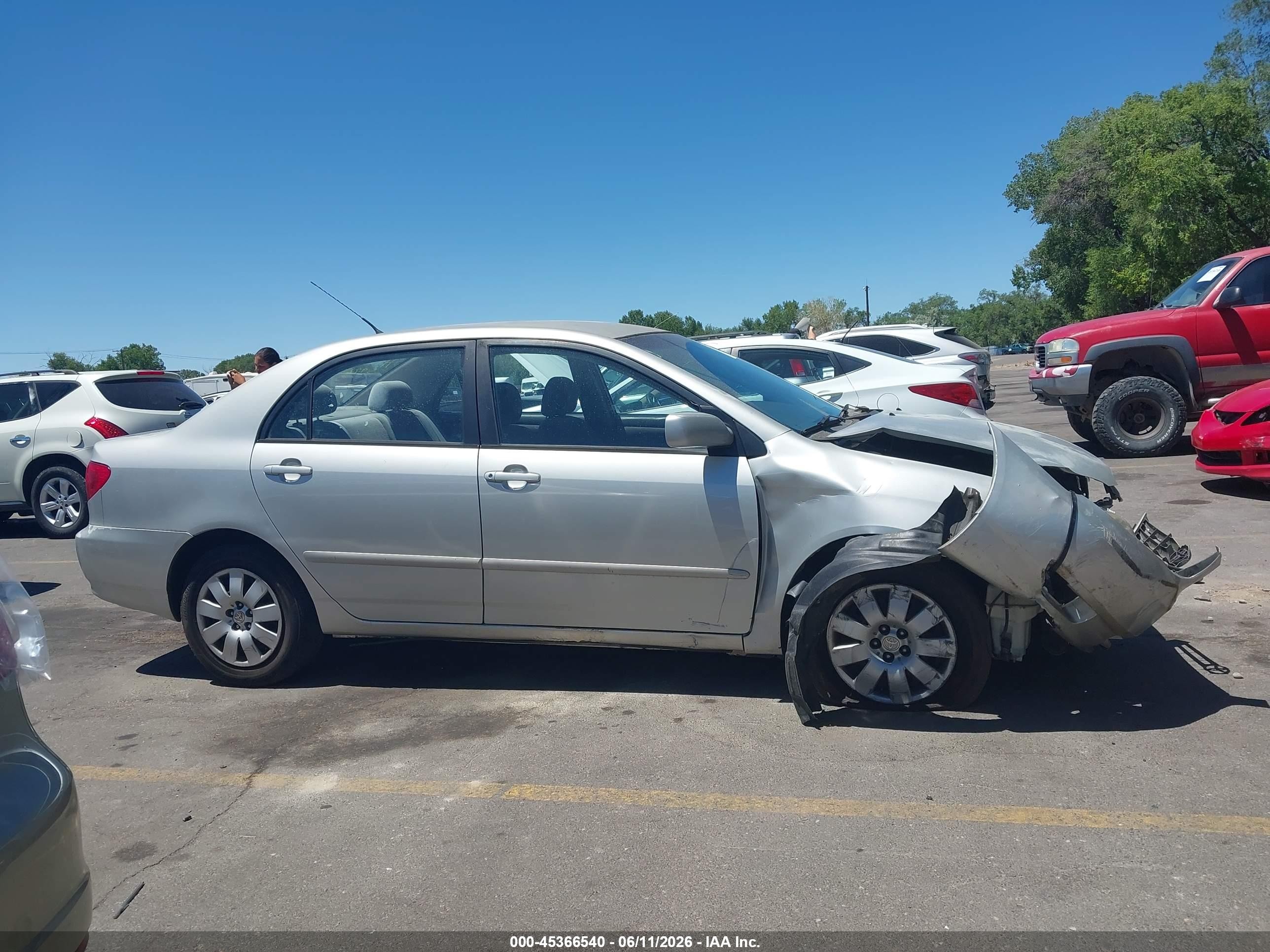 2004 Toyota Corolla Le Silver vin: 1NXBR32E94Z283386