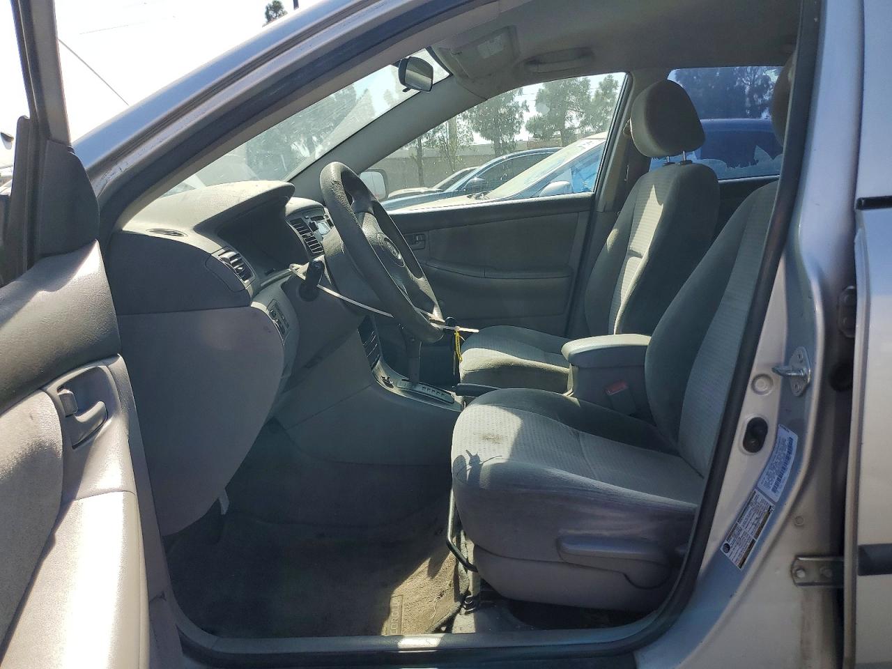 2005 Toyota Corolla Ce Silver vin: 1NXBR32E95Z348092