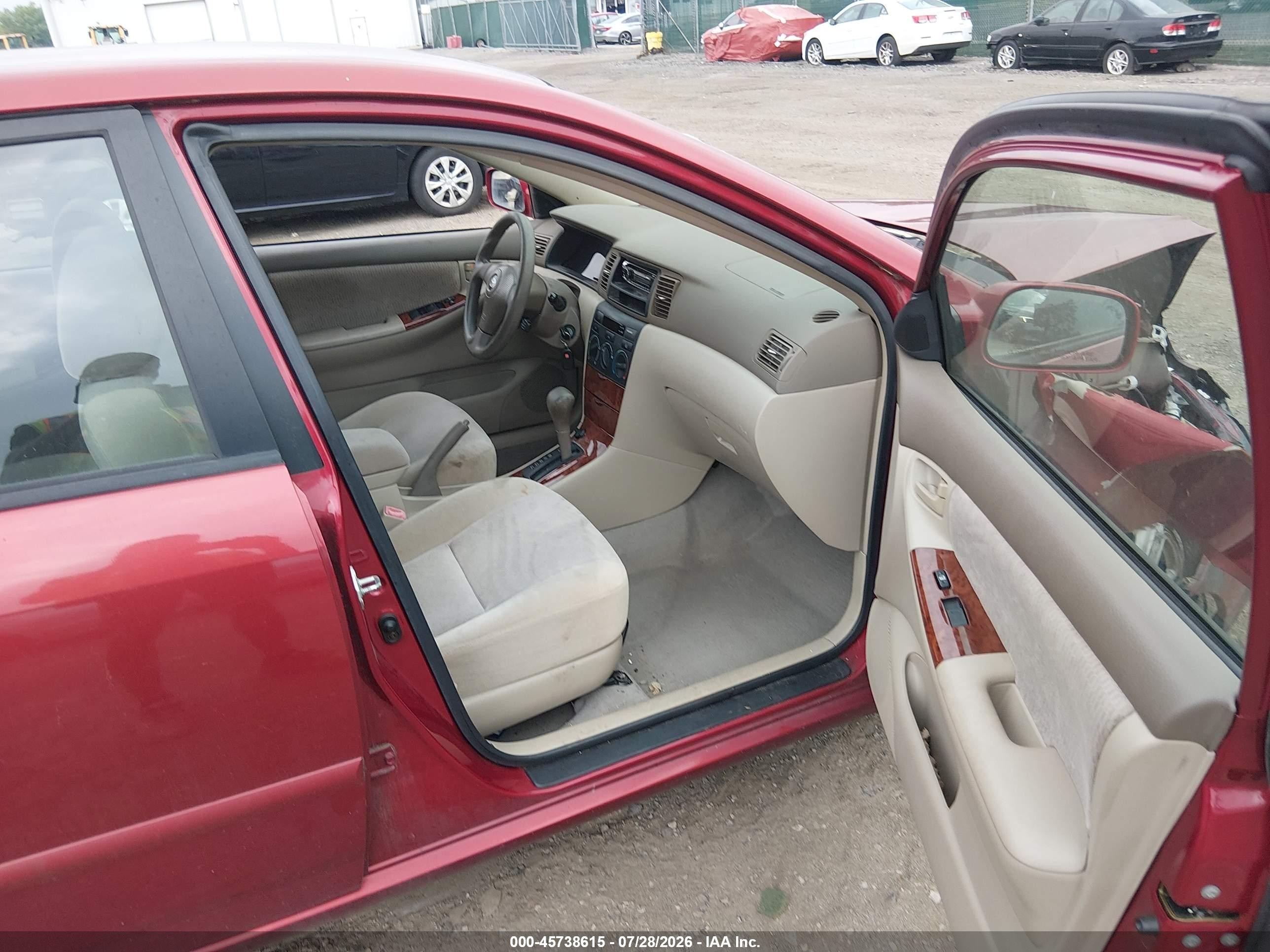 2005 Toyota Corolla Le Red vin: 1NXBR32E95Z357665