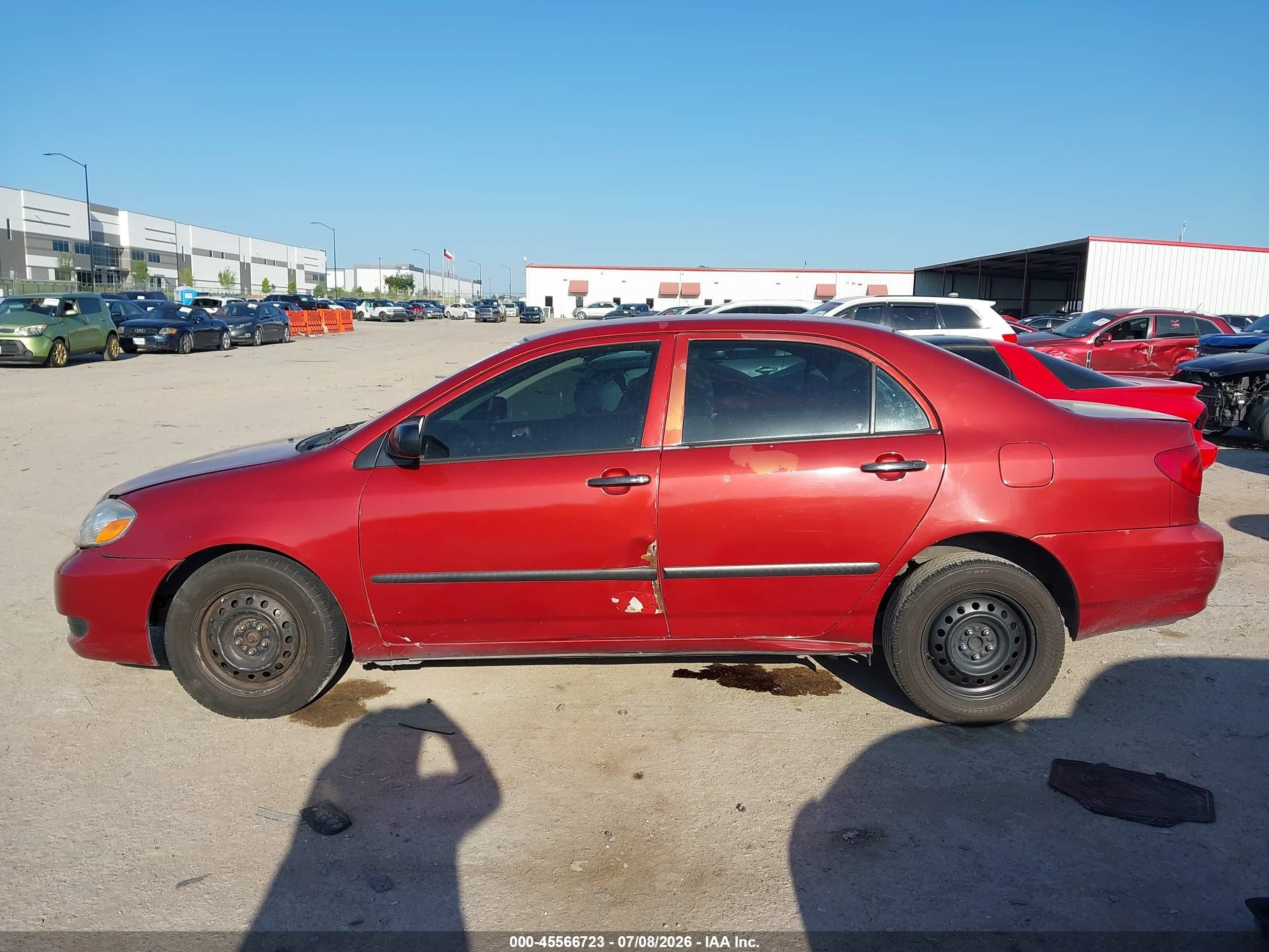 2008 Toyota Corolla Ce Red vin: 1NXBR32E98Z011006