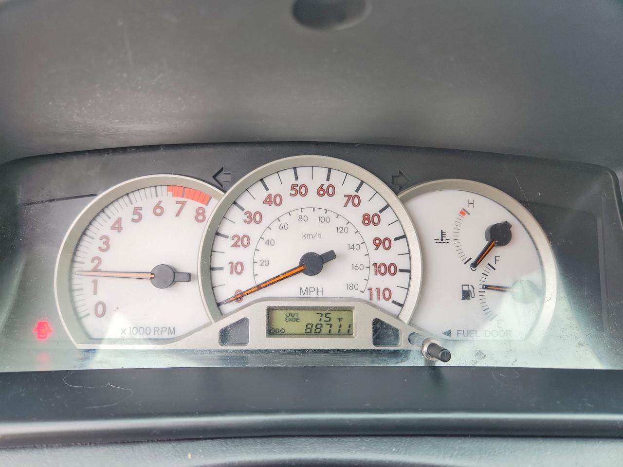 2008 Toyota Corolla S White vin: 1NXBR32E98Z017873
