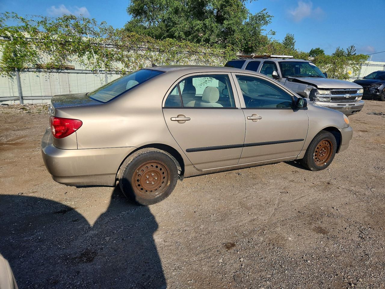 2008 Toyota Corolla Ce Бежевый vin: 1NXBR32E98Z023348