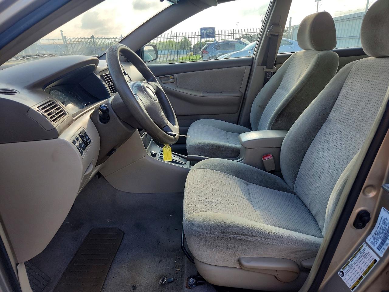 2008 Toyota Corolla Ce Бежевый vin: 1NXBR32E98Z023348