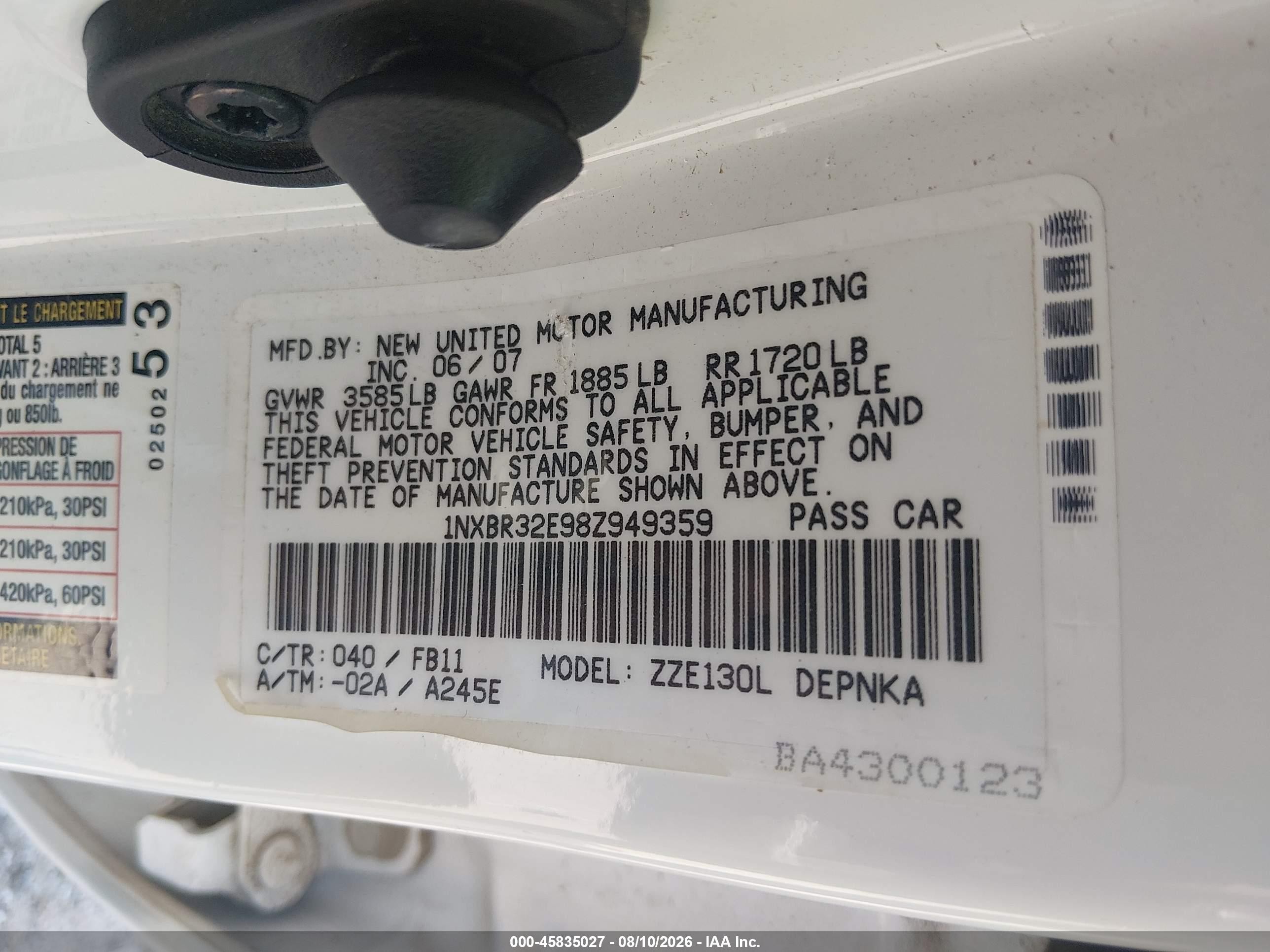 2008 Toyota Corolla Le White vin: 1NXBR32E98Z949359