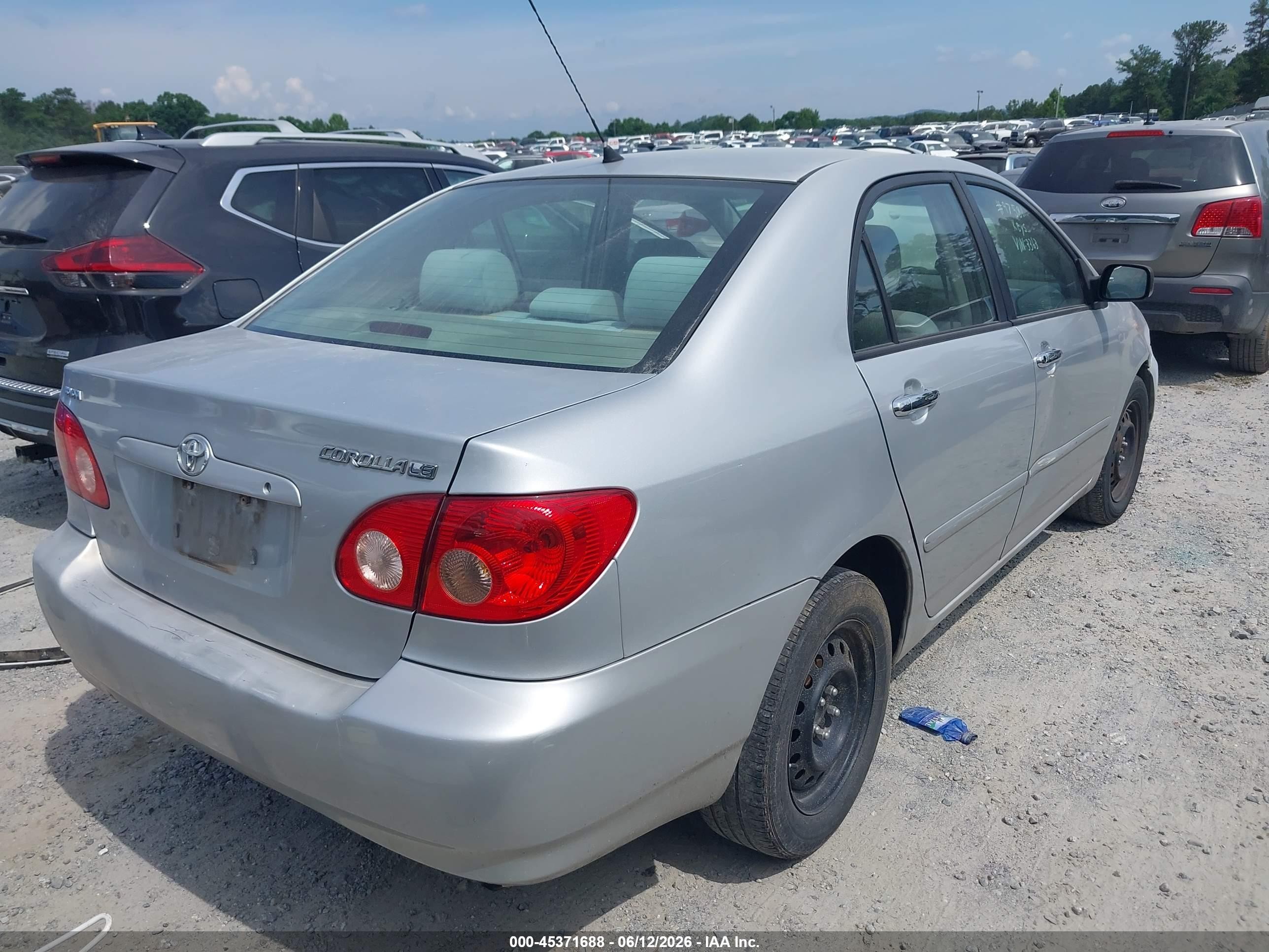 2008 Toyota Corolla Le Silver vin: 1NXBR32E98Z953363
