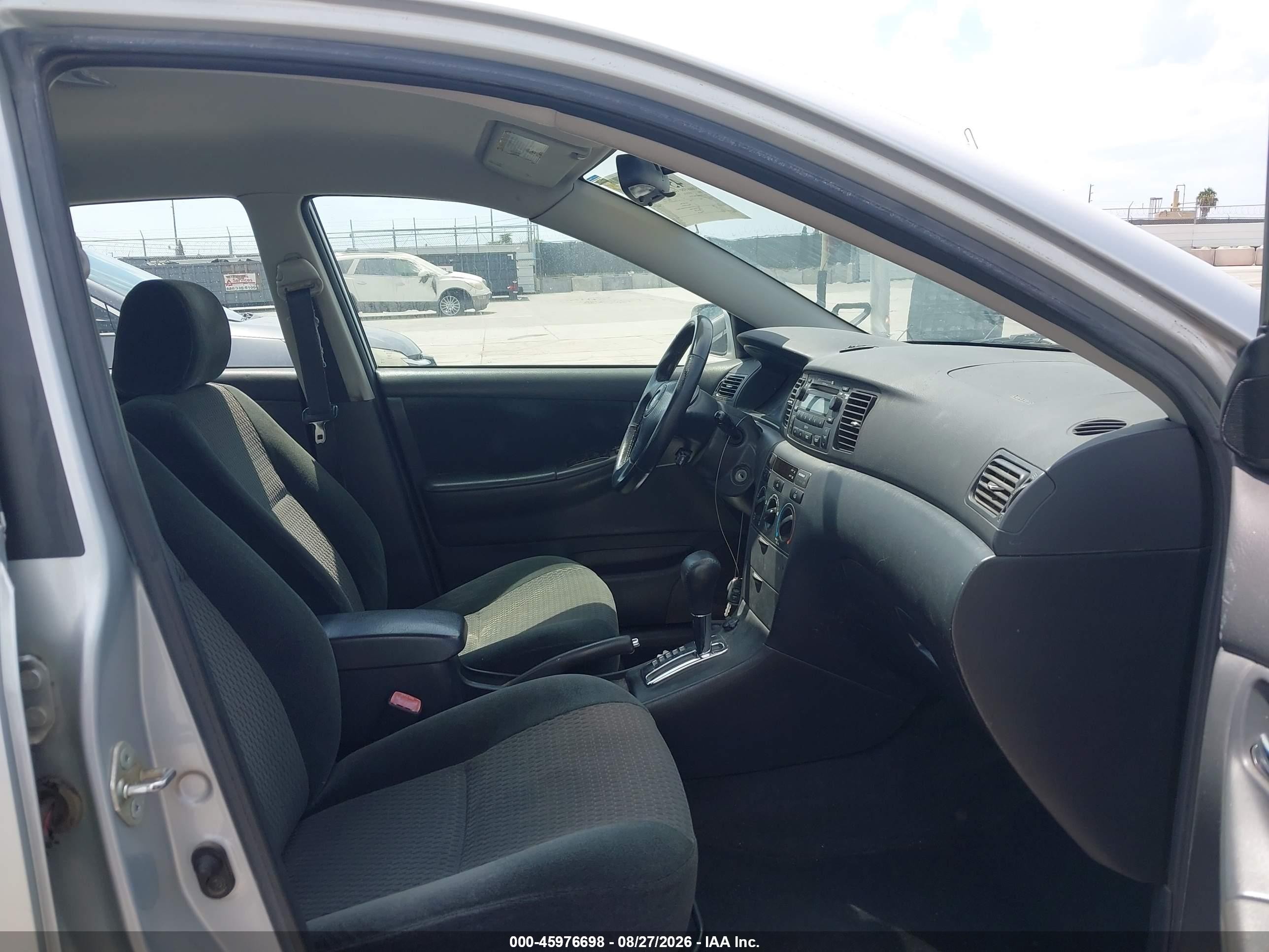 2008 Toyota Corolla S Silver vin: 1NXBR32E98Z972933