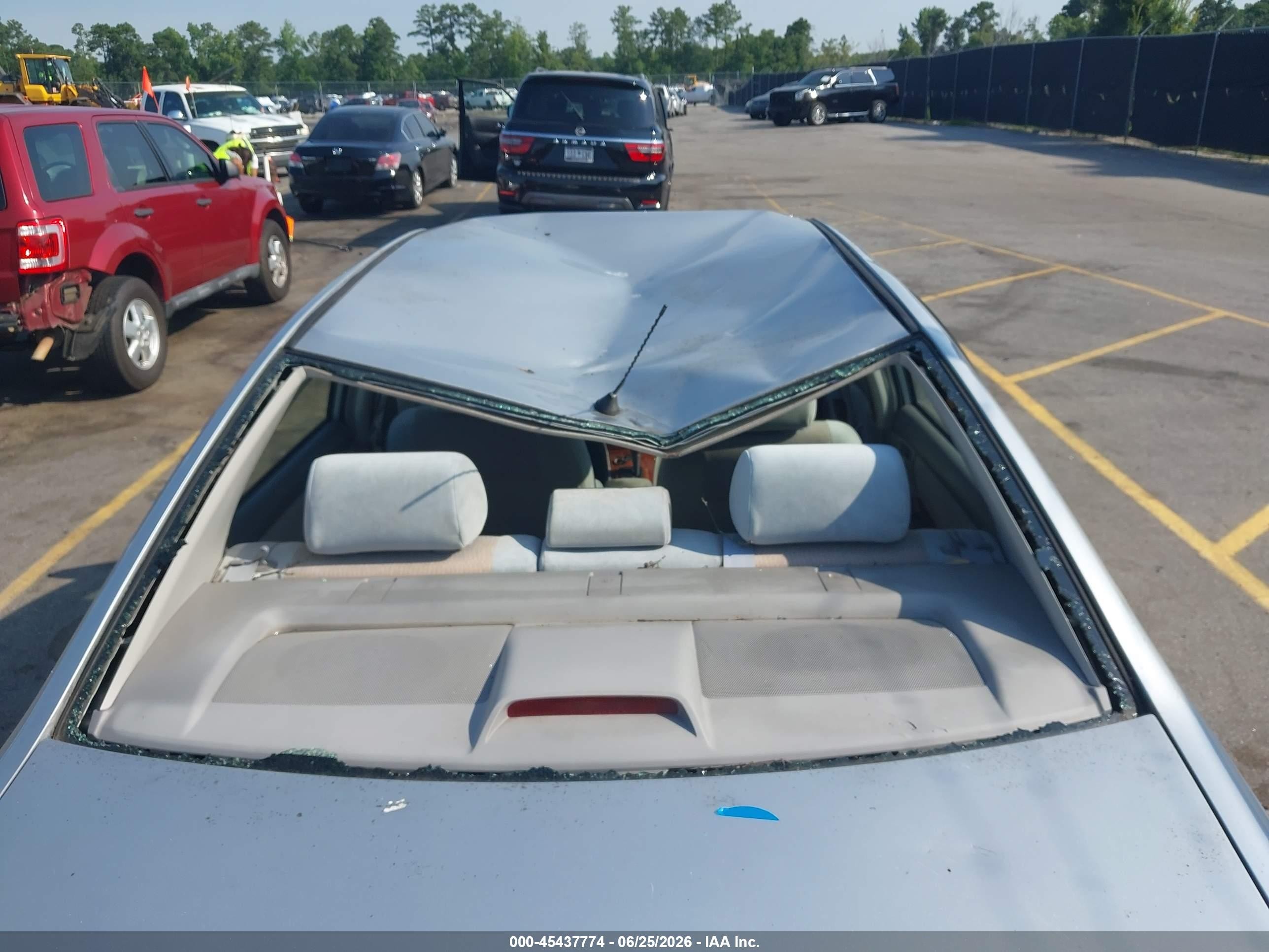 2008 Toyota Corolla Le Silver vin: 1NXBR32E98Z978487