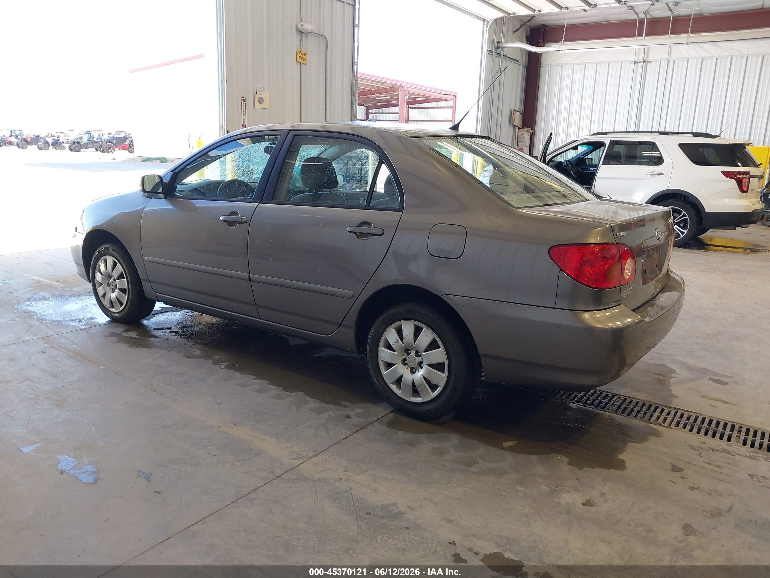 2004 Toyota Corolla Le Gray vin: 1NXBR32EX4Z210513