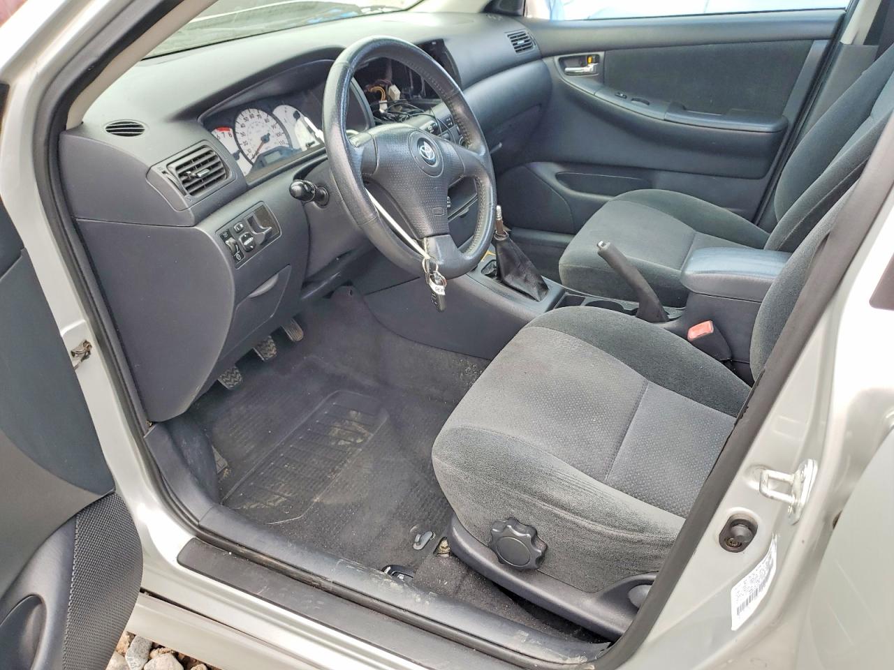 2004 Toyota Corolla S Silver vin: 1NXBR32EX4Z219731
