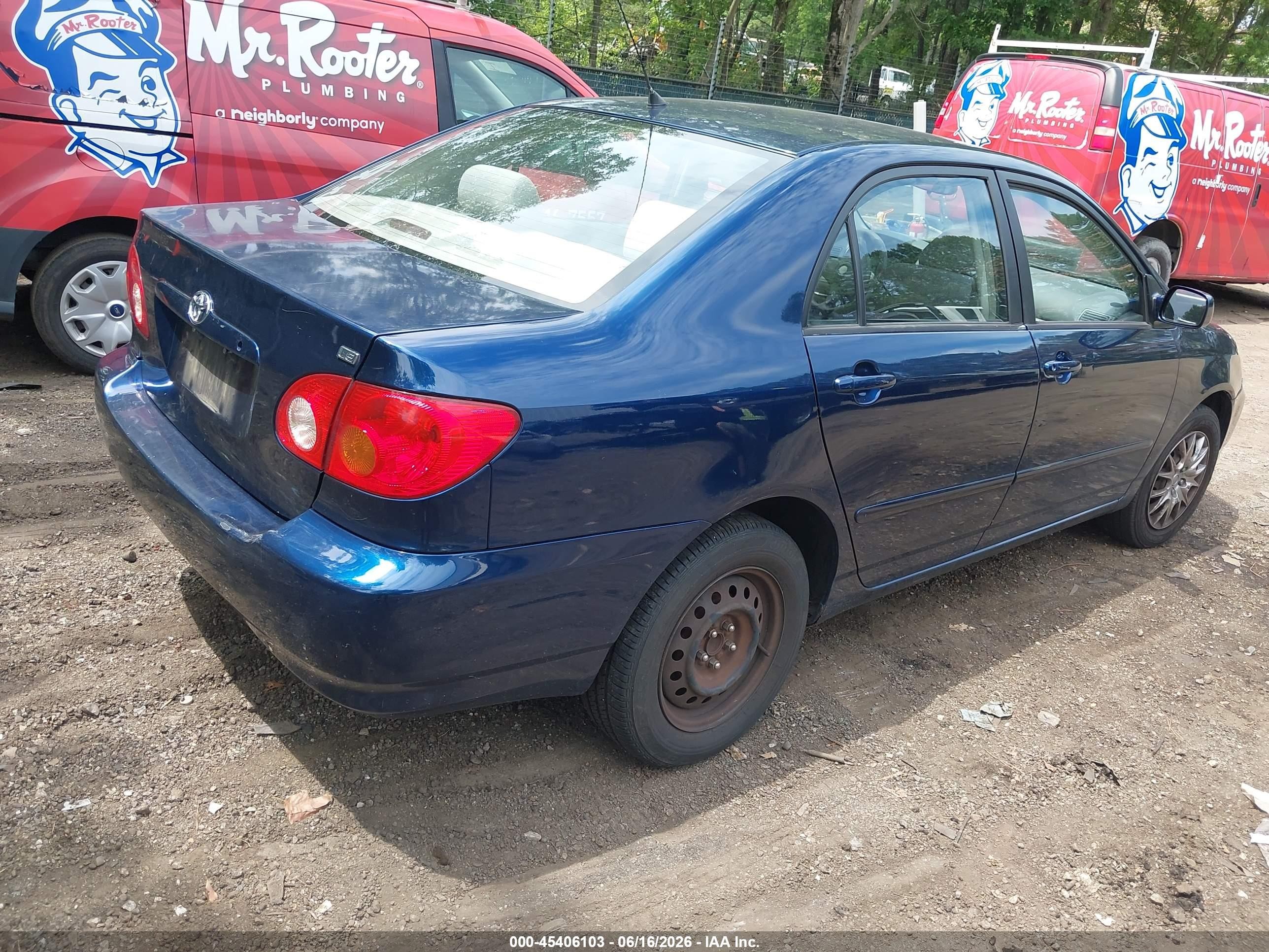 2004 Toyota Corolla Le Blue vin: 1NXBR32EX4Z239297