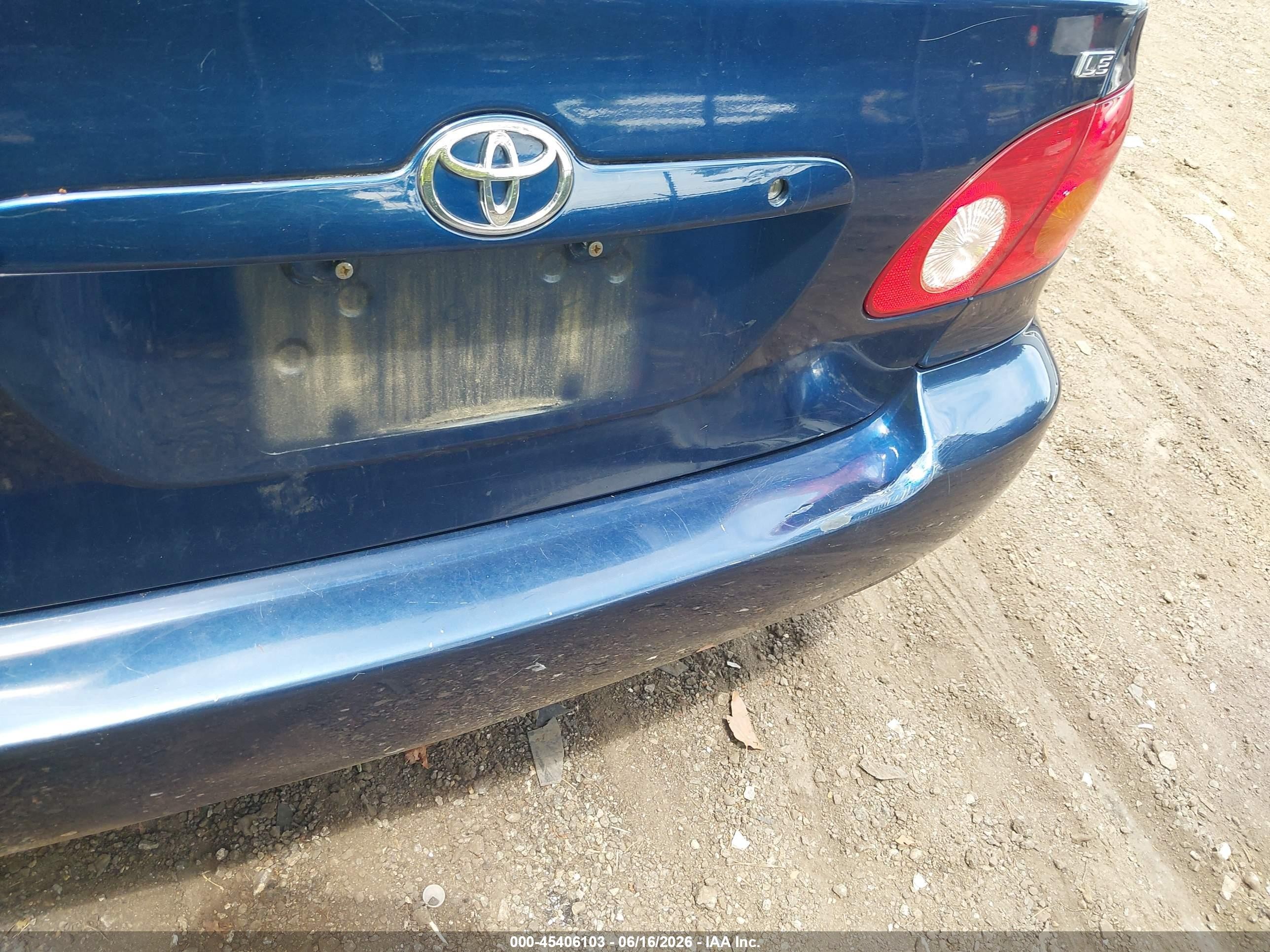 2004 Toyota Corolla Le Blue vin: 1NXBR32EX4Z239297