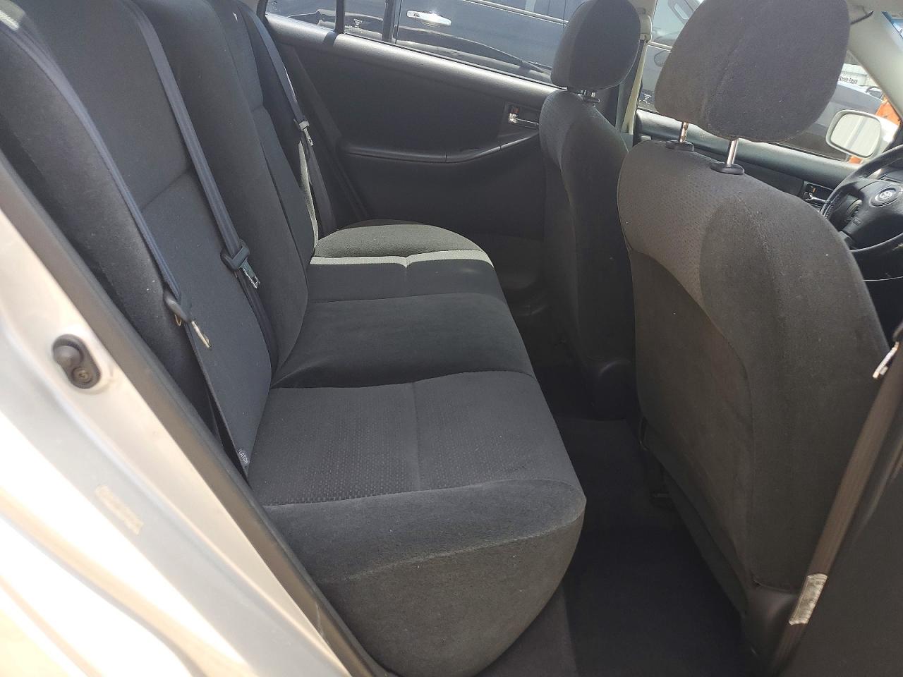 2004 Toyota Corolla S Silver vin: 1NXBR32EX4Z240403