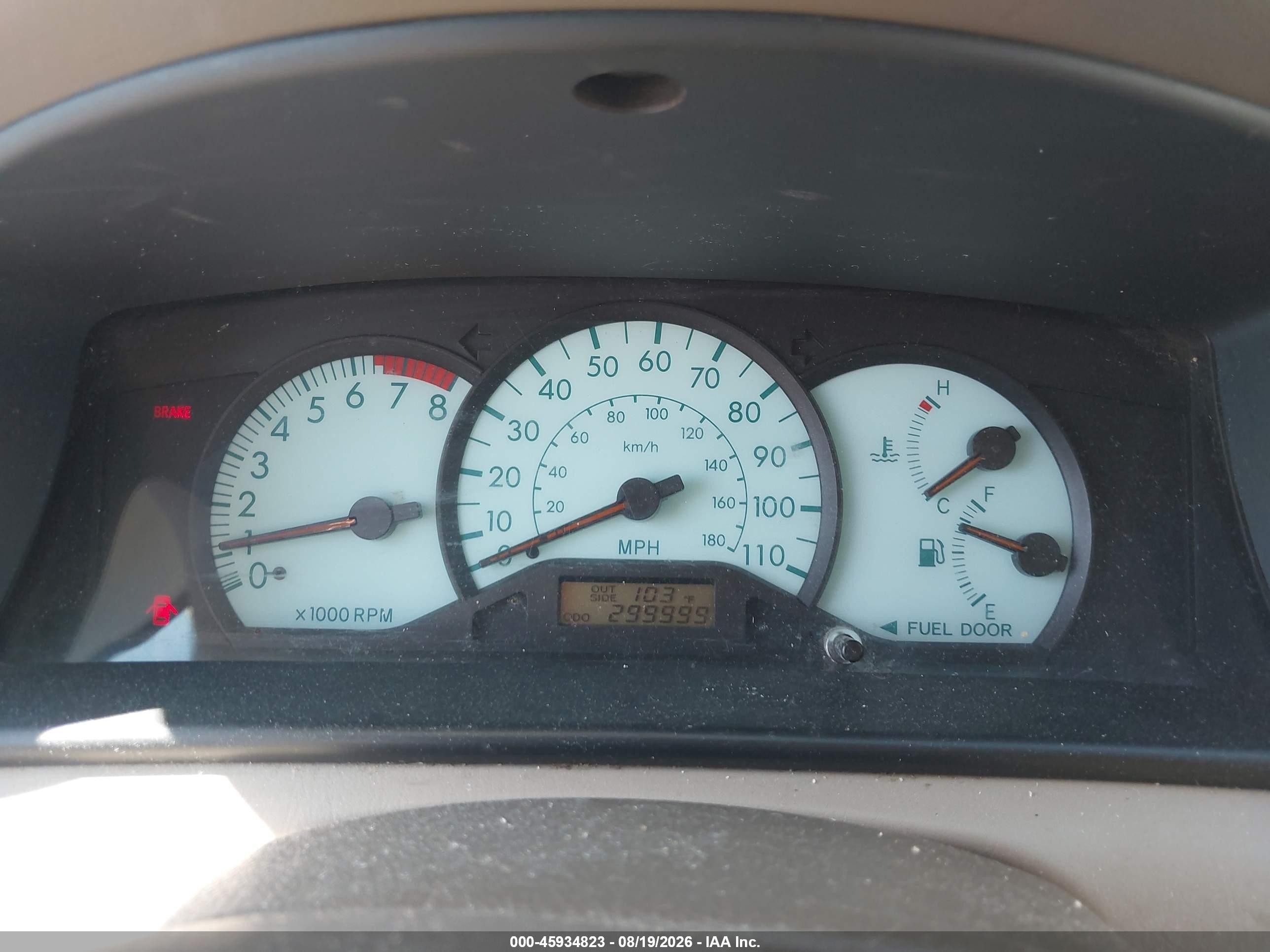 2004 Toyota Corolla Le Tan vin: 1NXBR32EX4Z245097