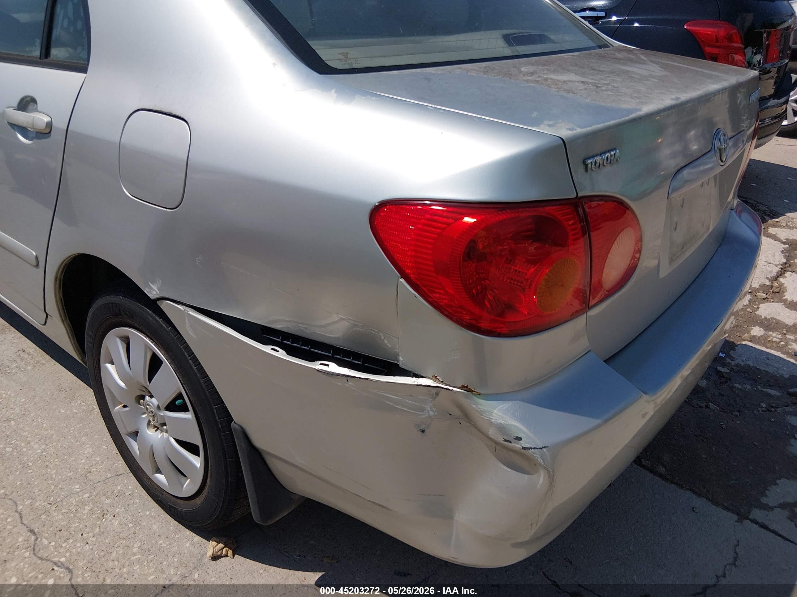 2004 Toyota Corolla Le Silver vin: 1NXBR32EX4Z256598