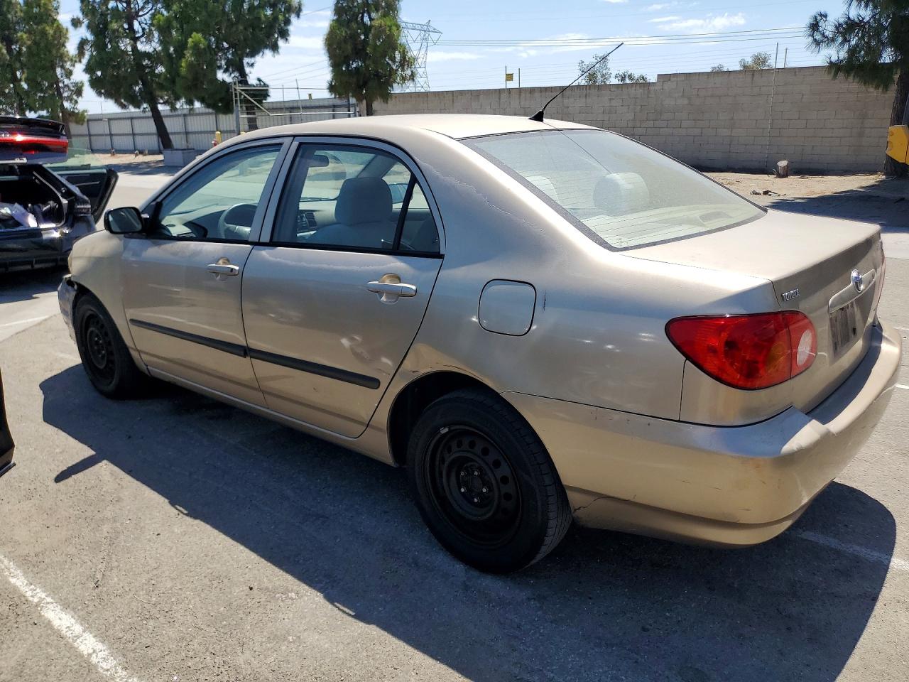 2004 Toyota Corolla Ce Beige vin: 1NXBR32EX4Z257699