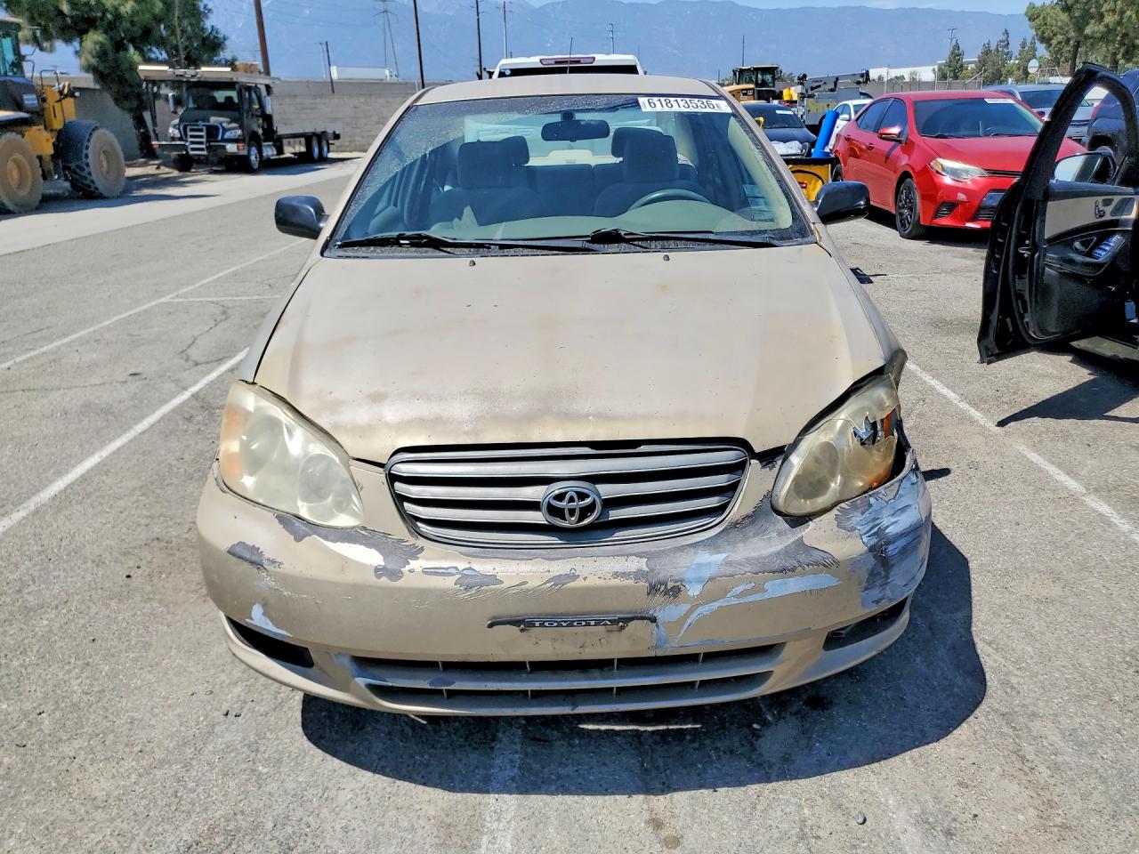 2004 Toyota Corolla Ce Beige vin: 1NXBR32EX4Z257699