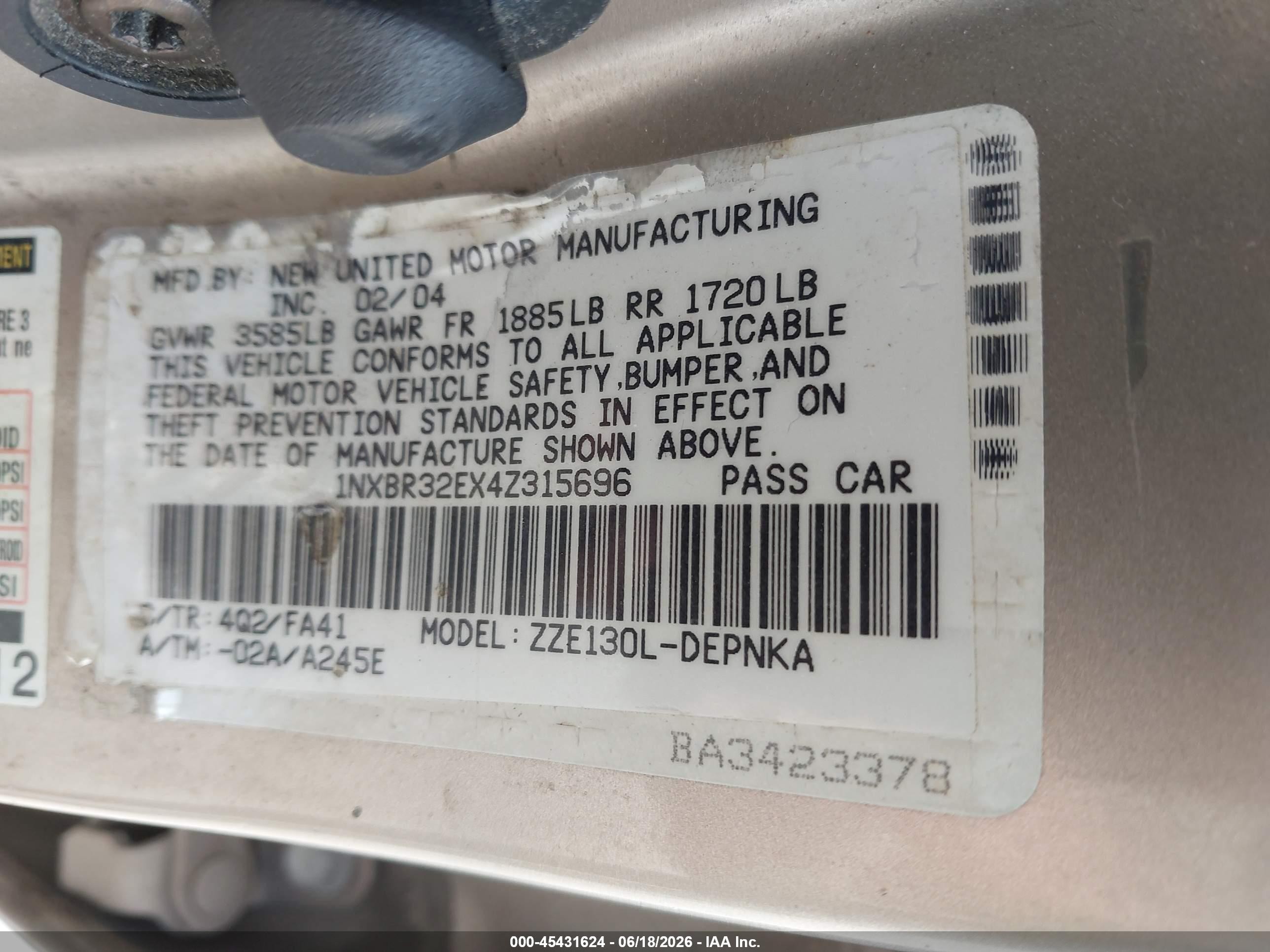 2004 Toyota Corolla Le Gold vin: 1NXBR32EX4Z315696