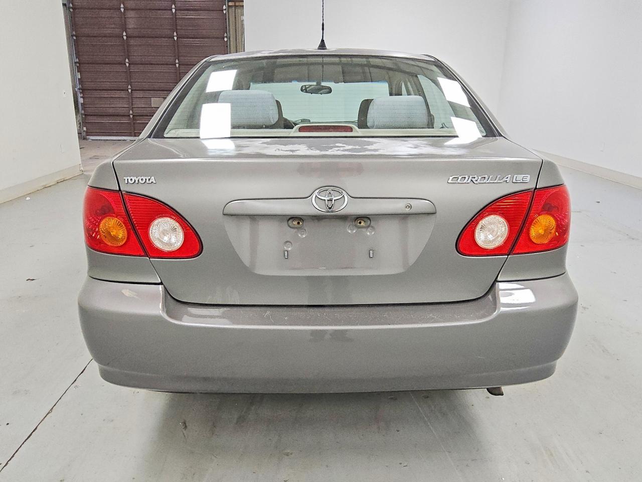 2004 Toyota Corolla Le Gray vin: 1NXBR32EX4Z336600