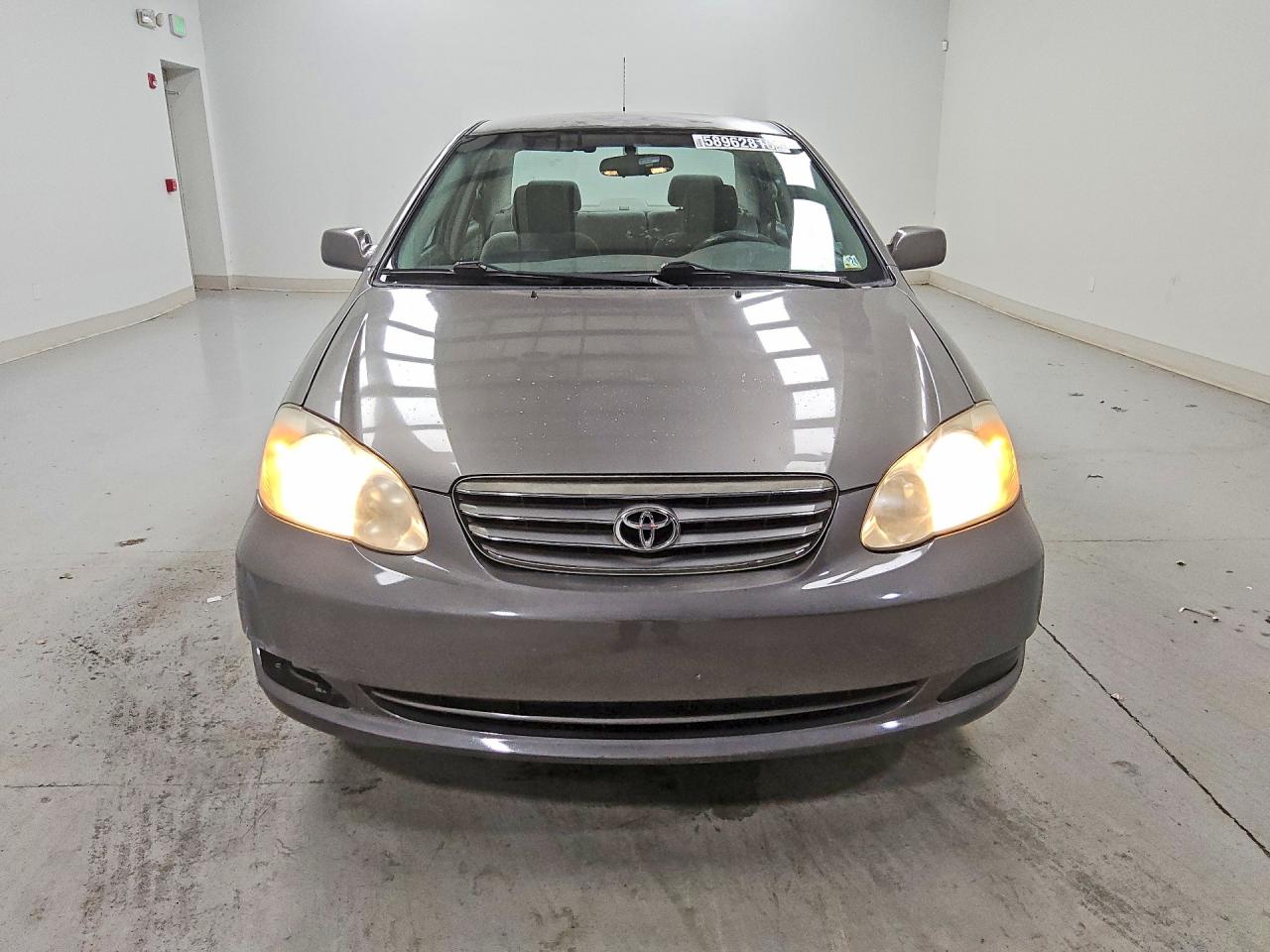 2004 Toyota Corolla Le Gray vin: 1NXBR32EX4Z336600