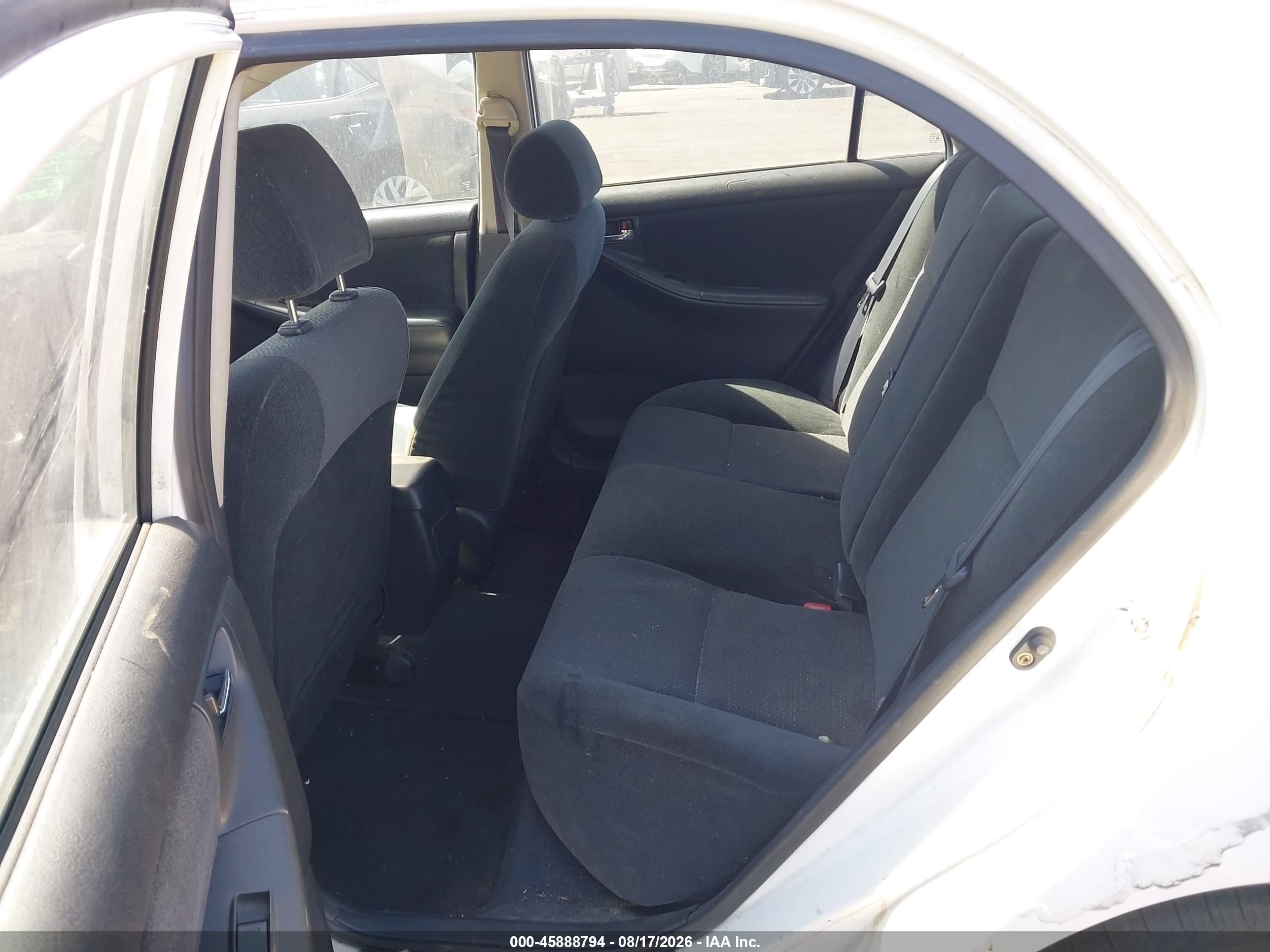2004 Toyota Corolla S White vin: 1NXBR32EX4Z337293
