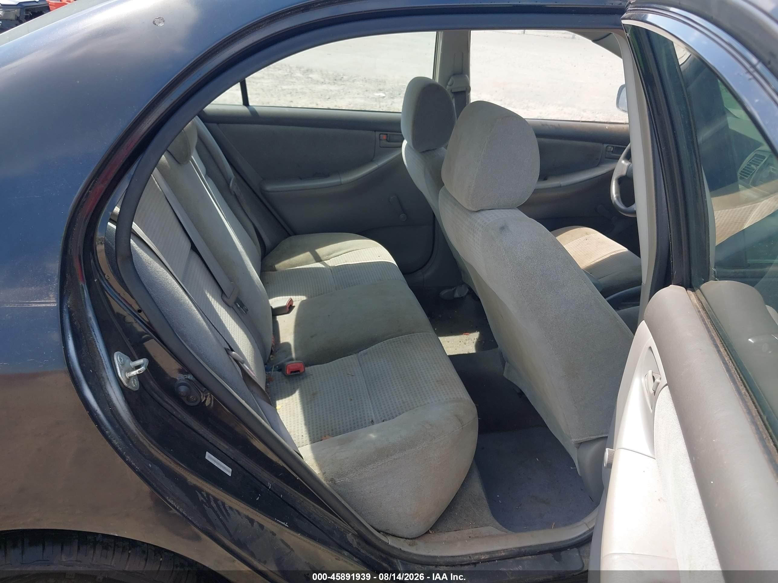 2005 Toyota Corolla Ce Black vin: 1NXBR32EX5Z389945
