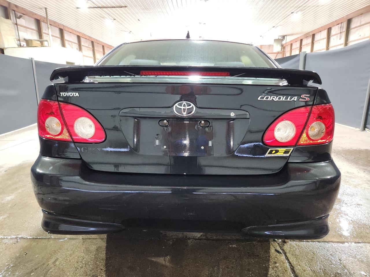2005 Toyota Corolla S Черный vin: 1NXBR32EX5Z411295 Damage: Rear Bumper, Heavy Scratch, 7 To 8 Inches