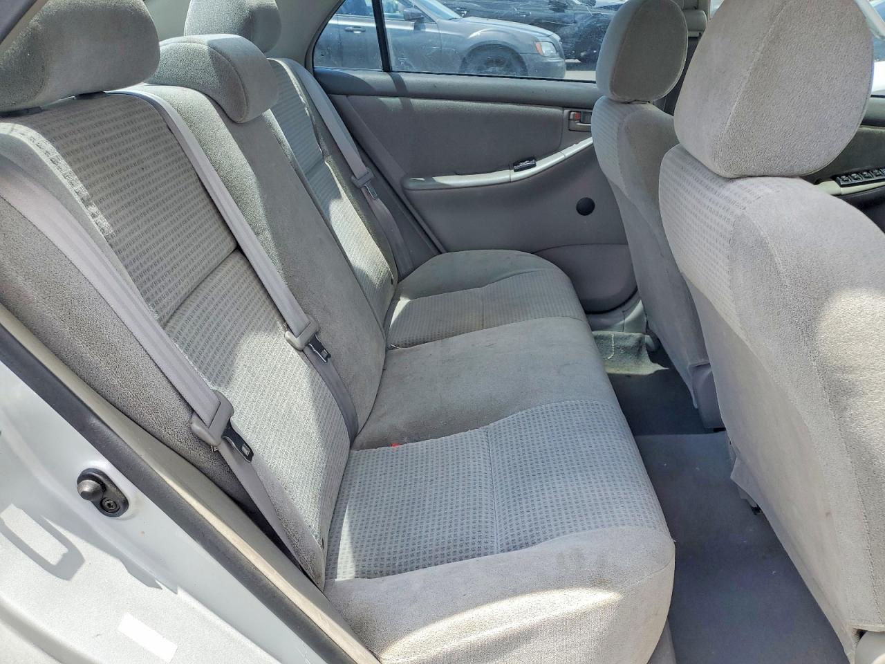 2005 Toyota Corolla Ce Silver vin: 1NXBR32EX5Z422815