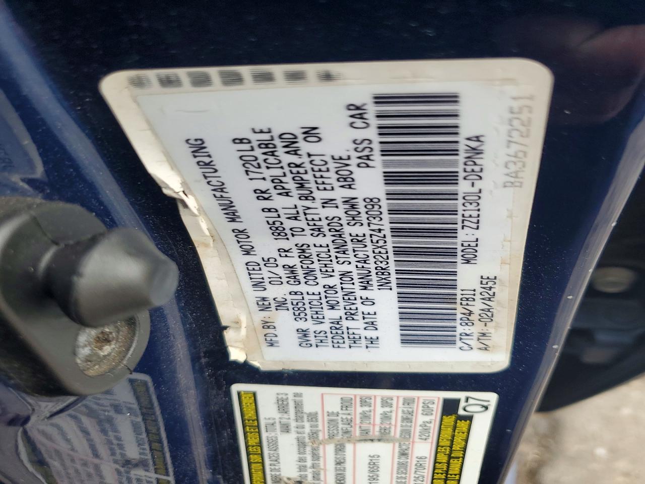 2005 Toyota Corolla Le Blue vin: 1NXBR32EX5Z473098