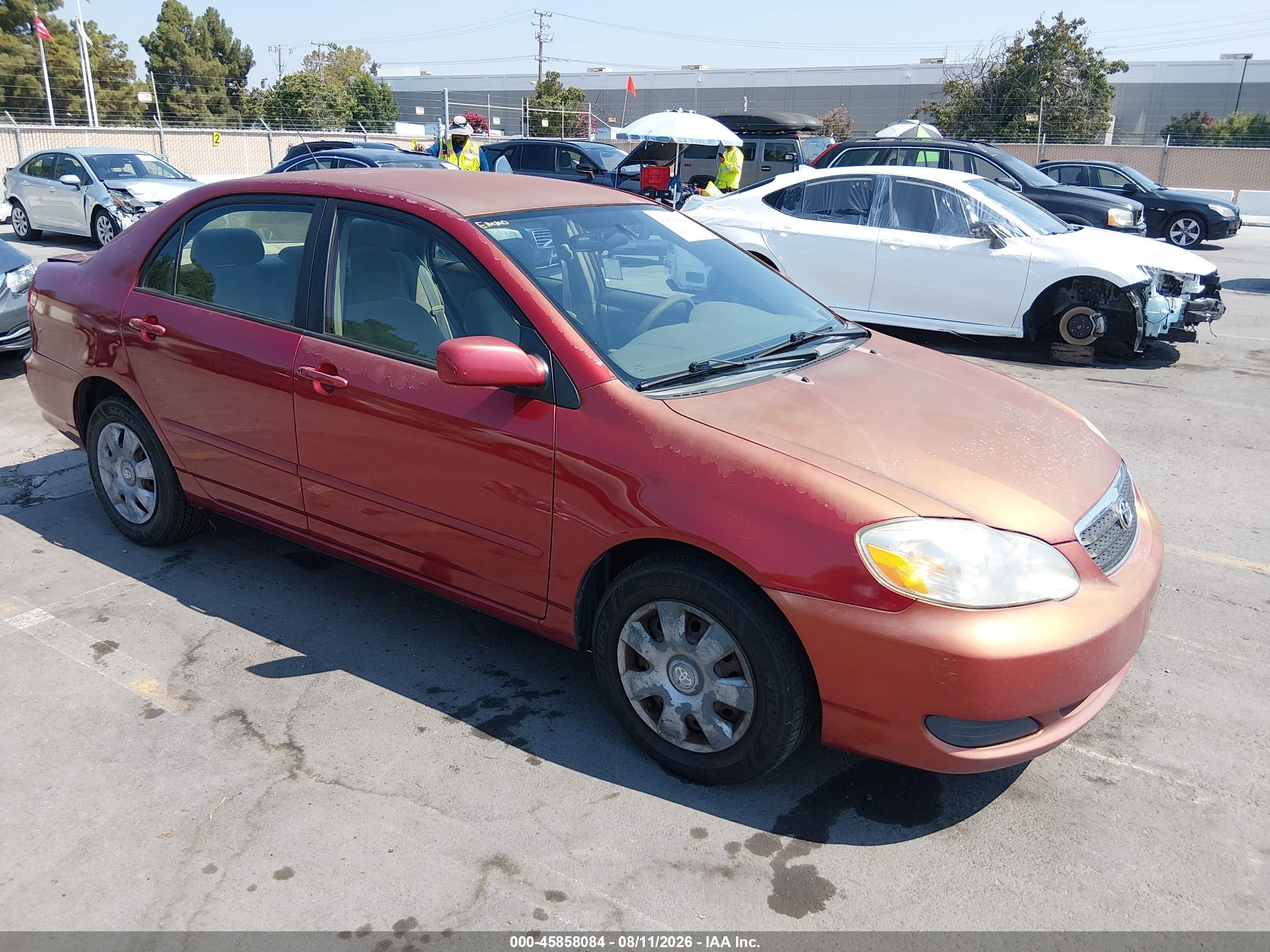 2005 Toyota Corolla Le Красный vin: 1NXBR32EX5Z474834