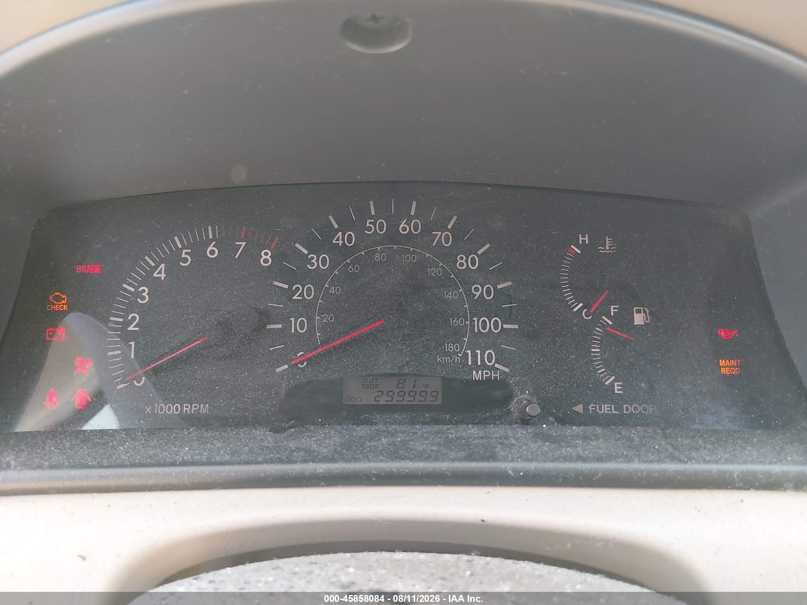 2005 Toyota Corolla Le Красный vin: 1NXBR32EX5Z474834