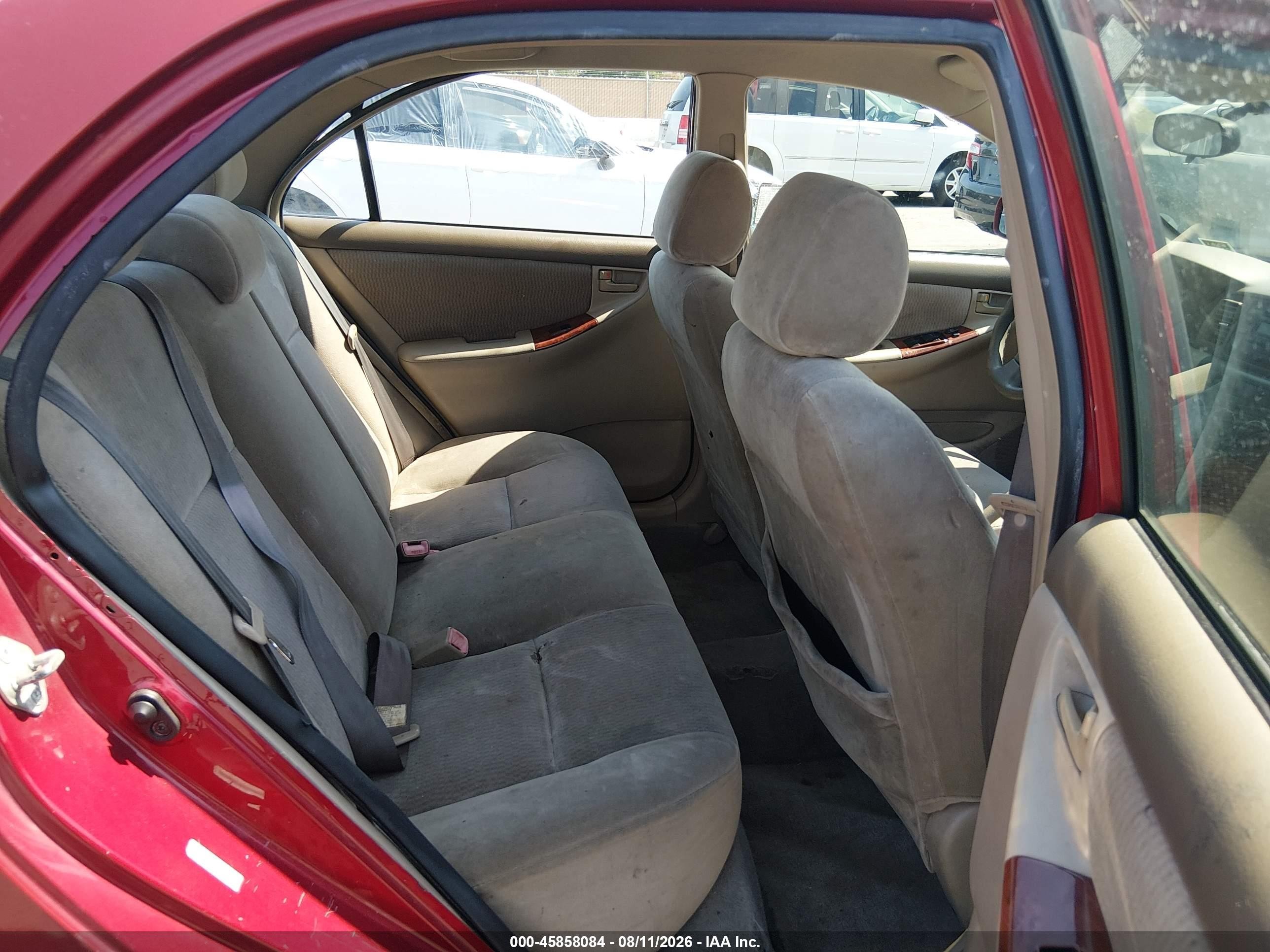2005 Toyota Corolla Le Красный vin: 1NXBR32EX5Z474834