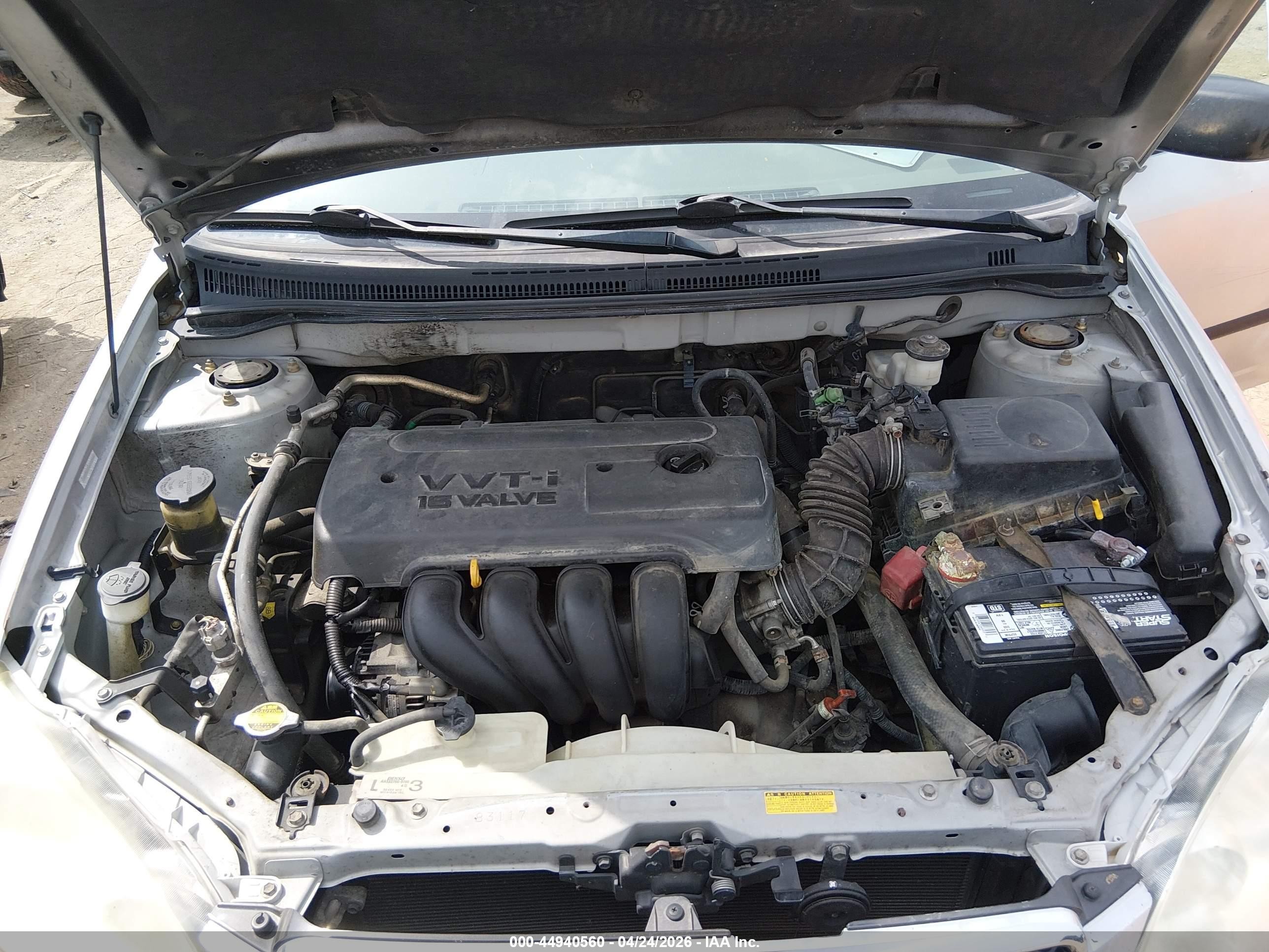 2005 Toyota Corolla Ce Silver vin: 1NXBR32EX5Z517598