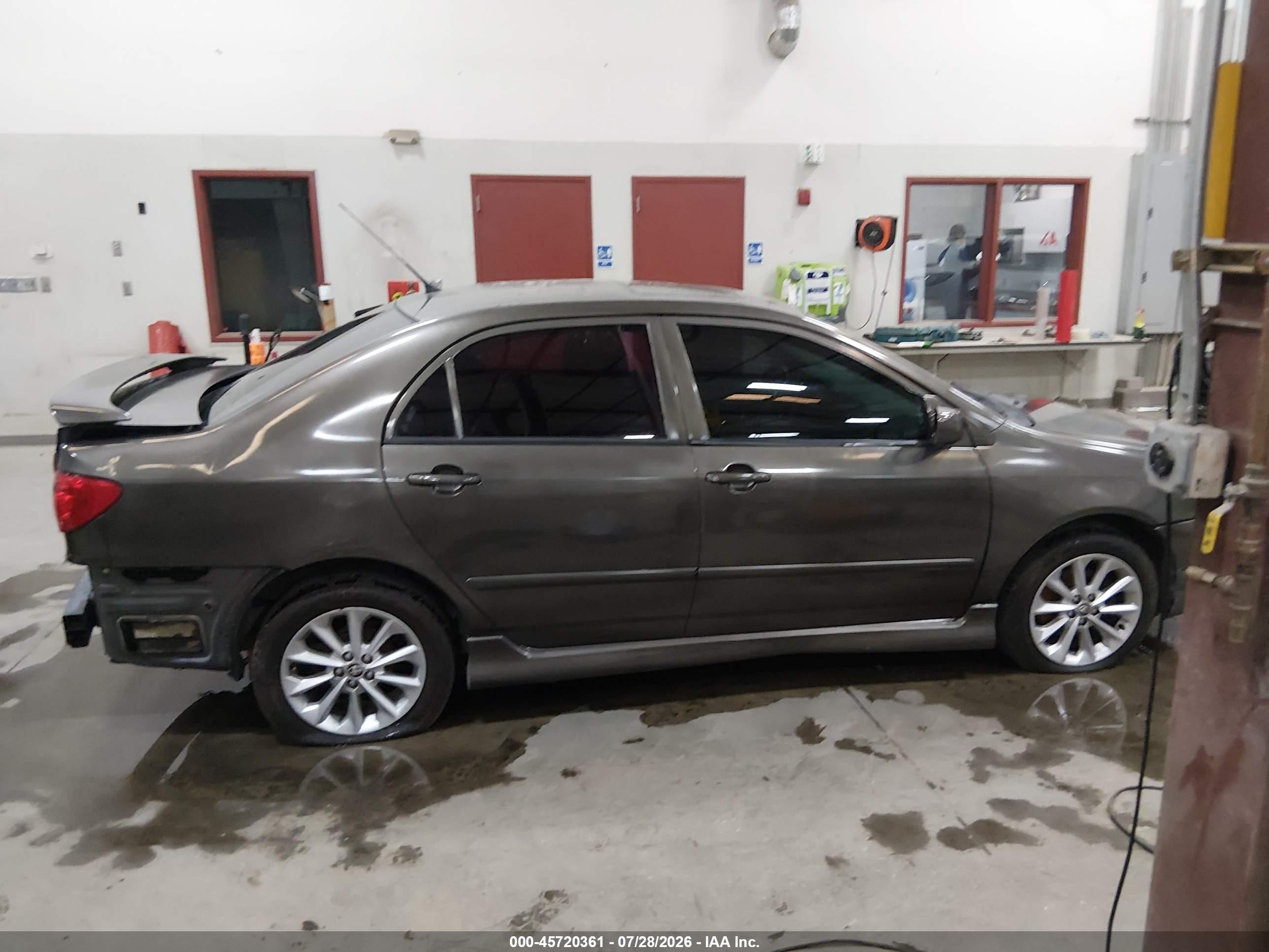 2005 Toyota Corolla S Gray vin: 1NXBR32EX5Z518430