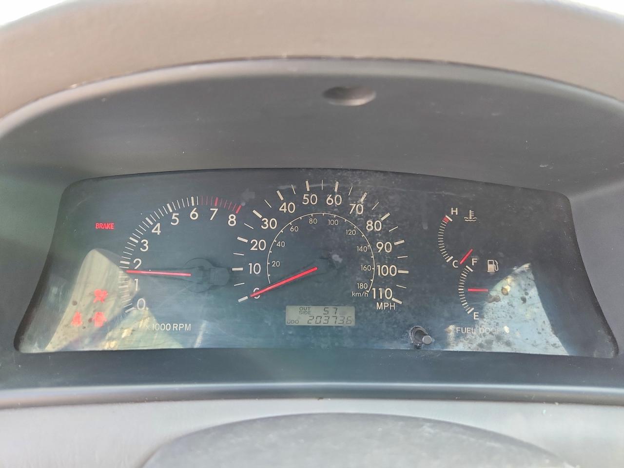 2005 Toyota Corolla Le Silver vin: 1NXBR32EX5Z540914