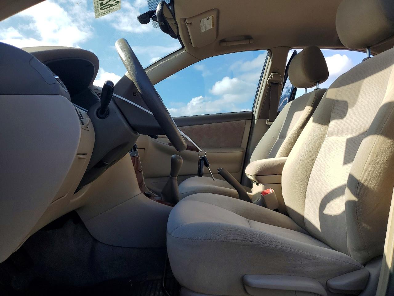 2005 Toyota Corolla Le Blue vin: 1NXBR32EX5Z542453