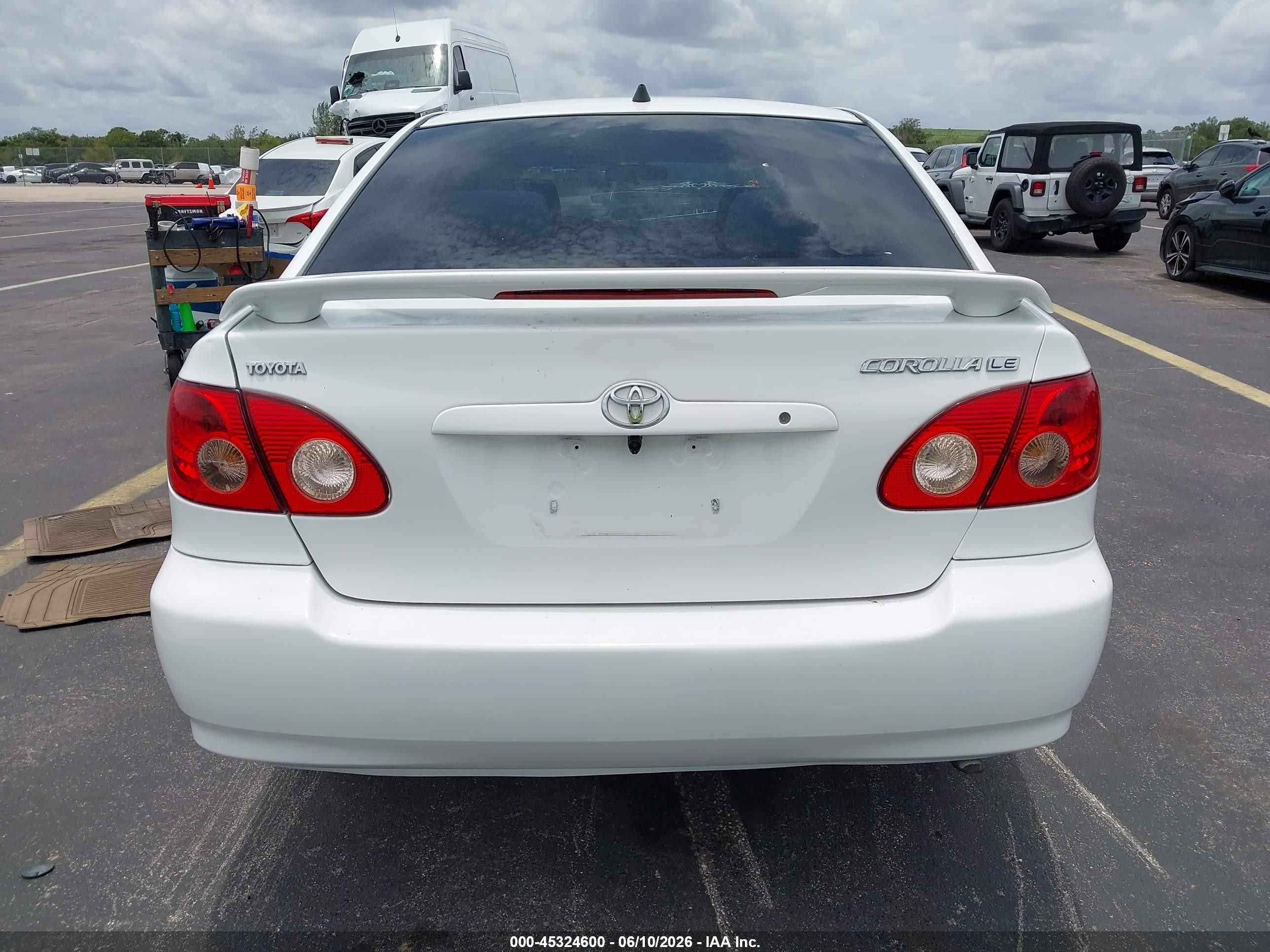 2006 Toyota Corolla Le White vin: 1NXBR32EX6Z584770
