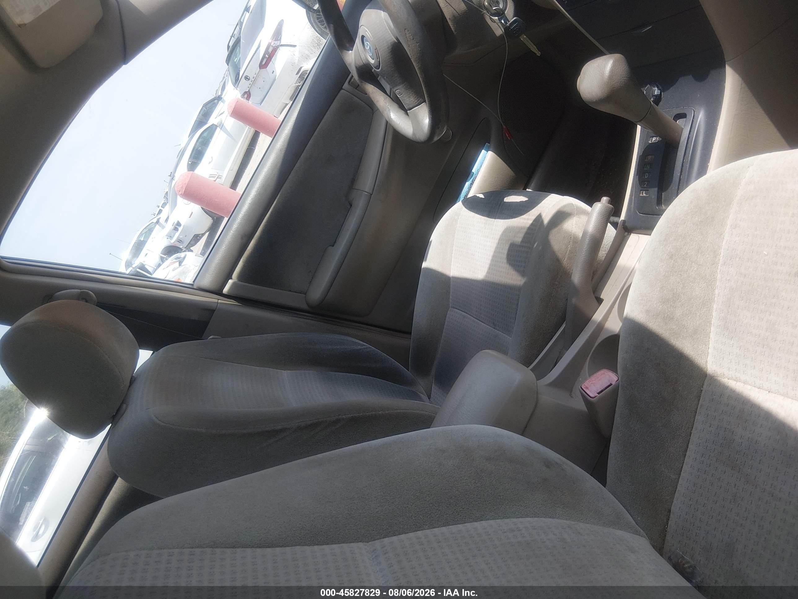 2006 Toyota Corolla Ce Золотой vin: 1NXBR32EX6Z601468