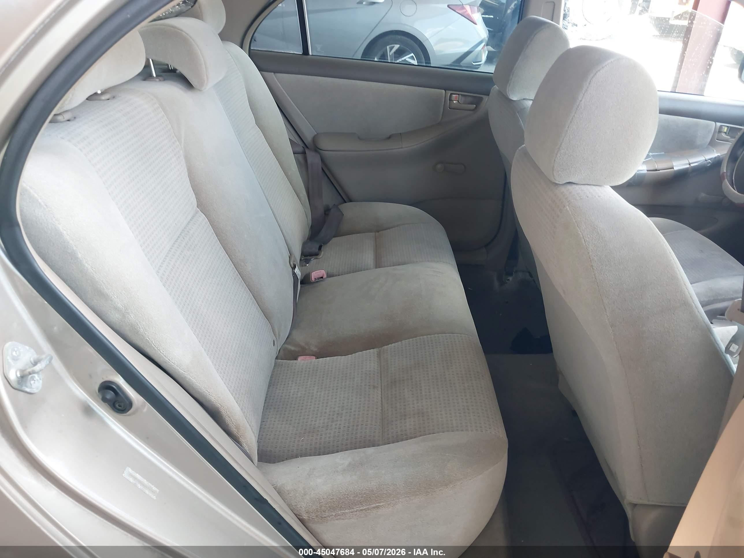 2006 Toyota Corolla Ce Beige vin: 1NXBR32EX6Z634969